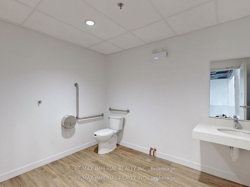 #9 - 2450 Morningside Avenue Property Photo 8