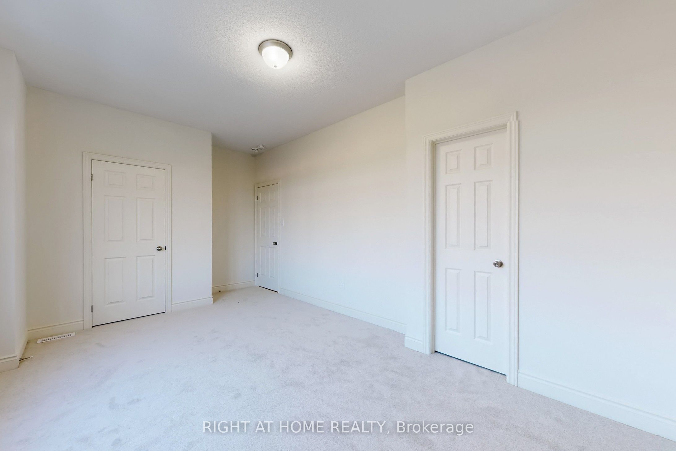 27 Creedon Crescent Property Photo 16