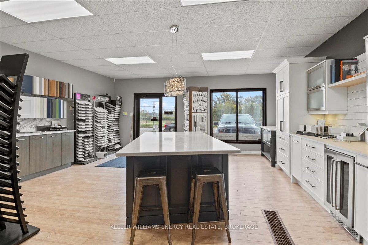 48 Water Street Property Photo 10