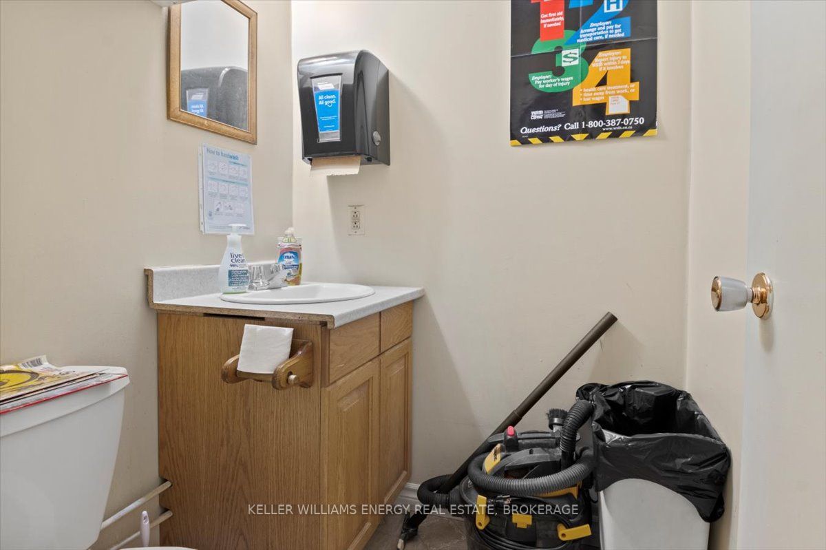 48 Water Street Property Photo 28