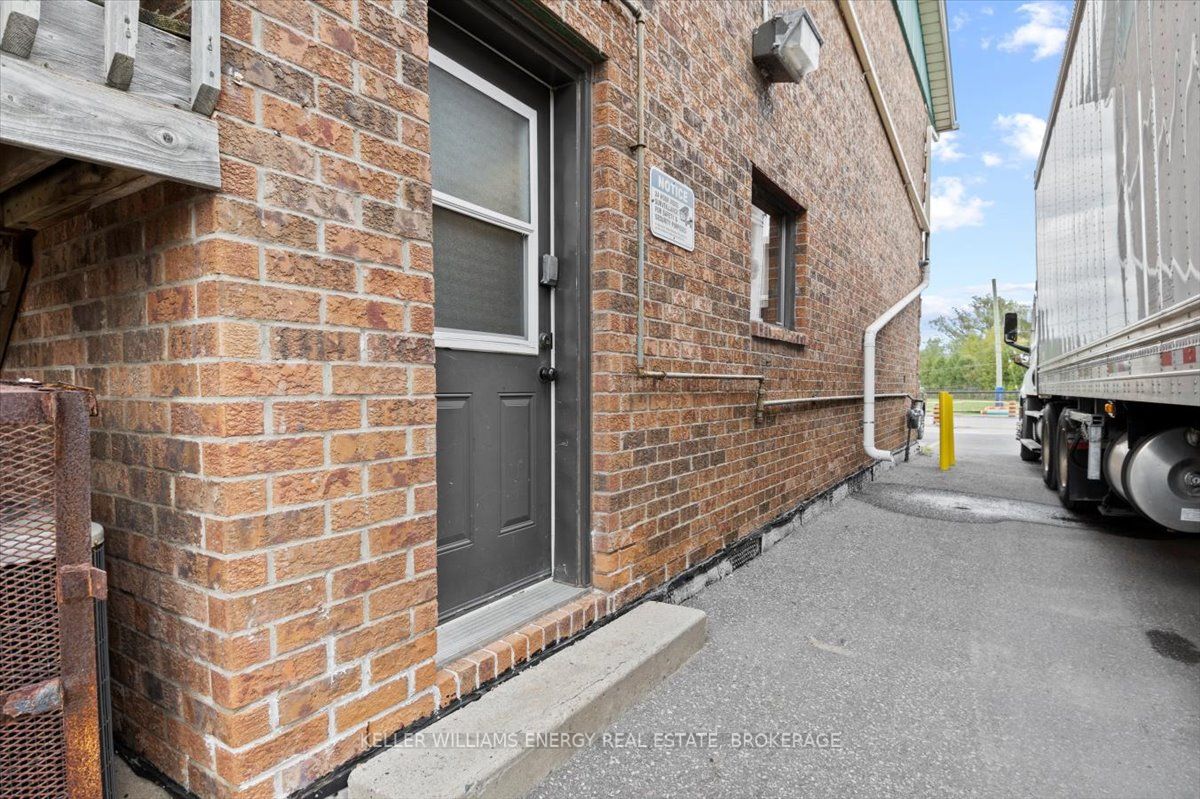 48 Water Street Property Photo 40
