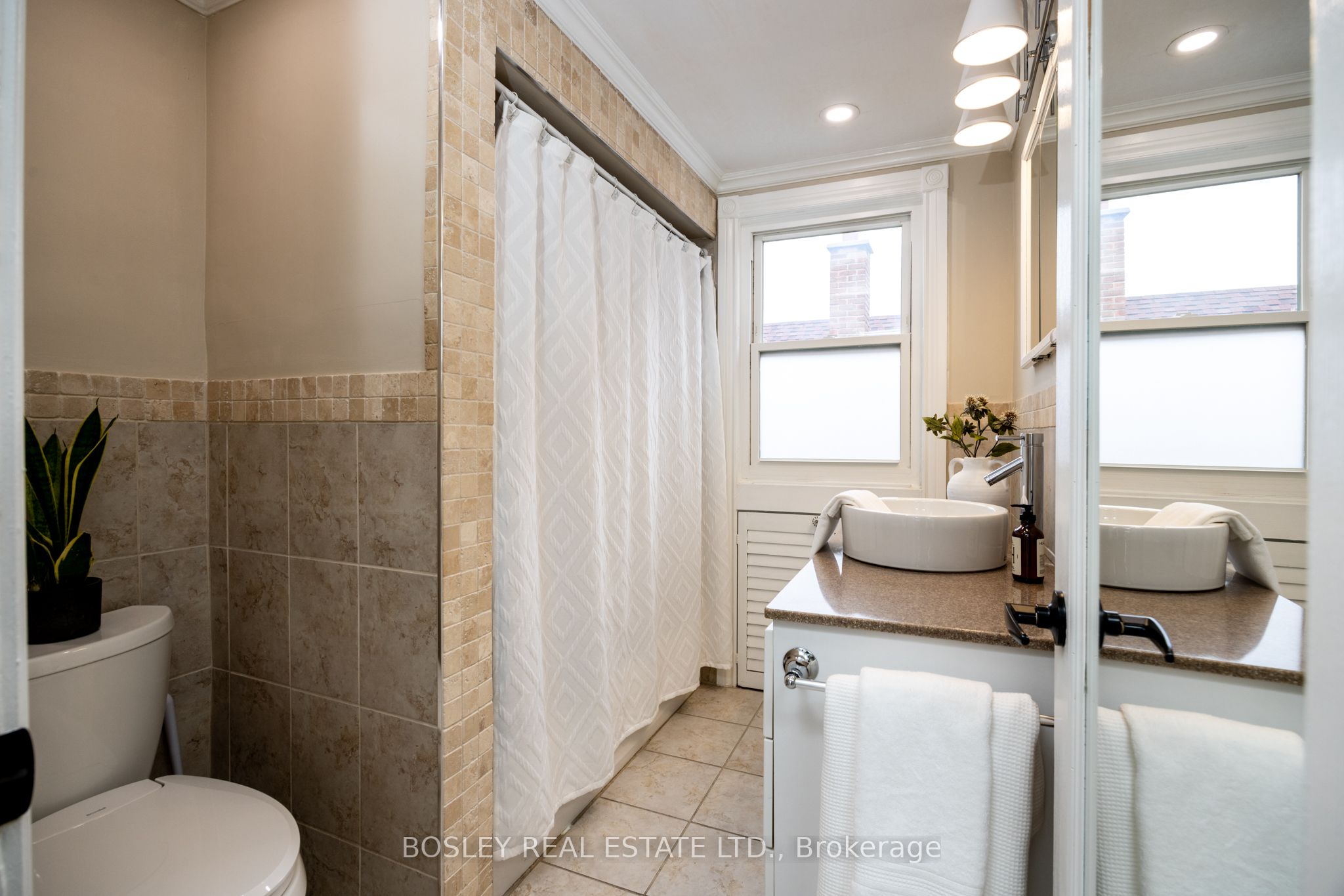 106 Foxridge Drive Property Photo 22