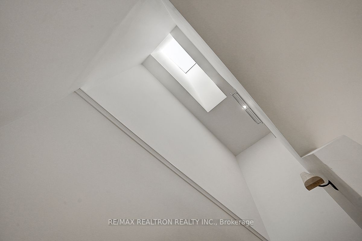 67 West Burton Court Property Photo 12