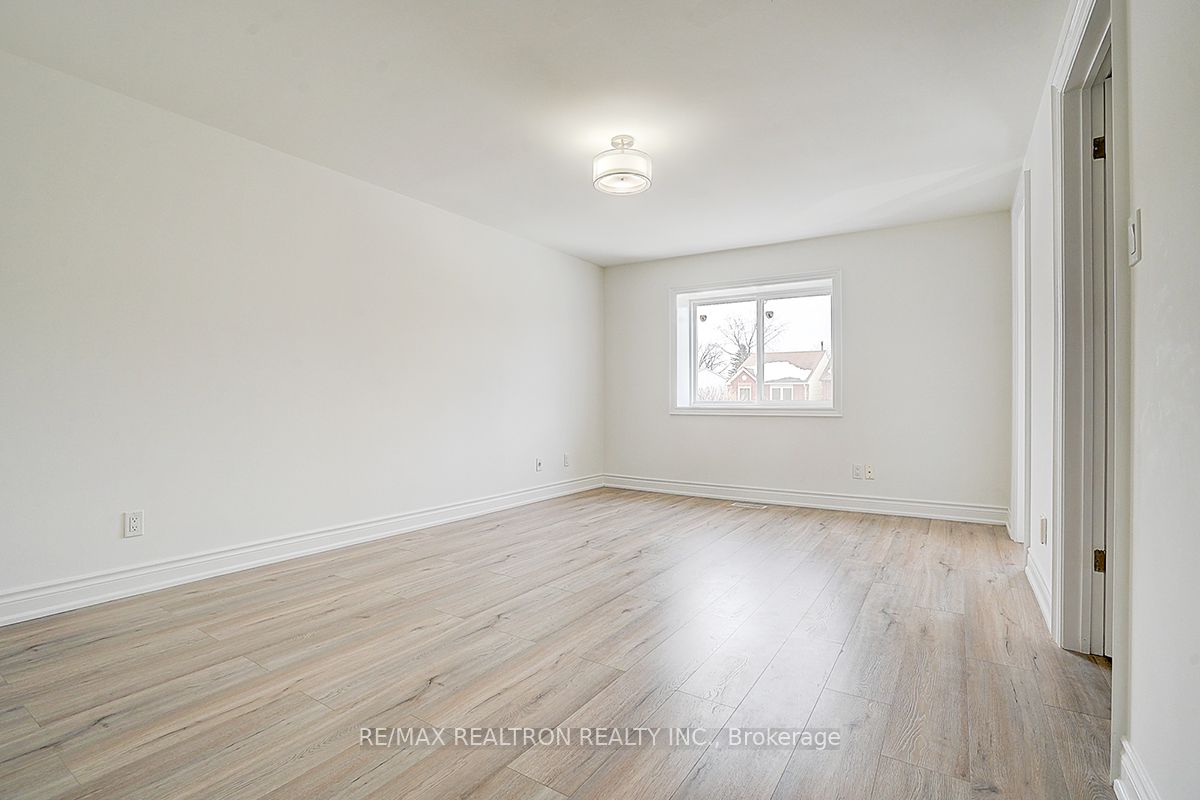 67 West Burton Court Property Photo 14