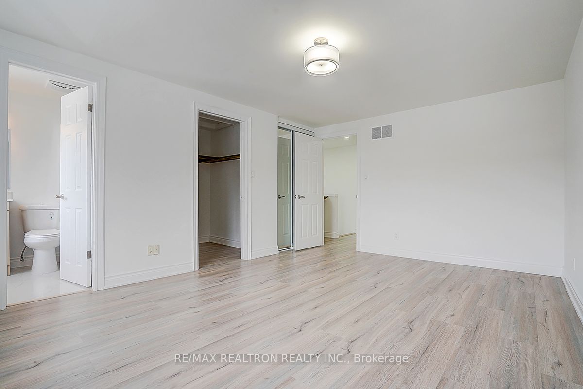 67 West Burton Court Property Photo 15