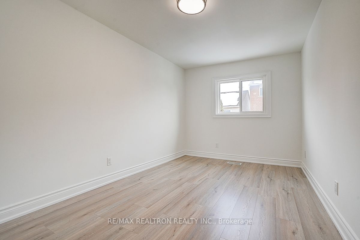67 West Burton Court Property Photo 19