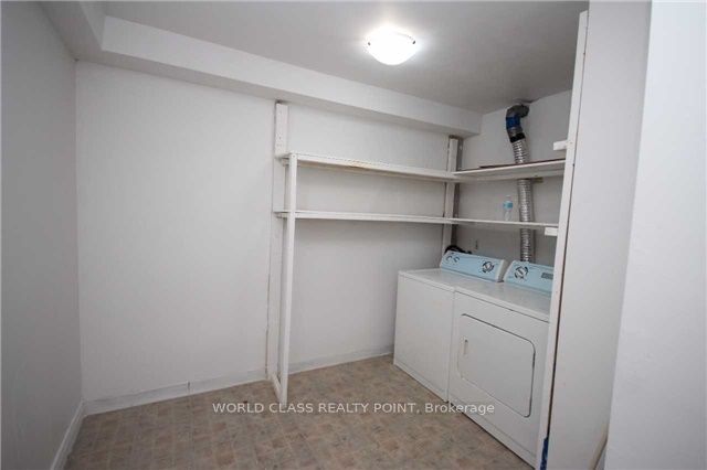 3420 Eglinton Avenue E 807 Property Photo 10
