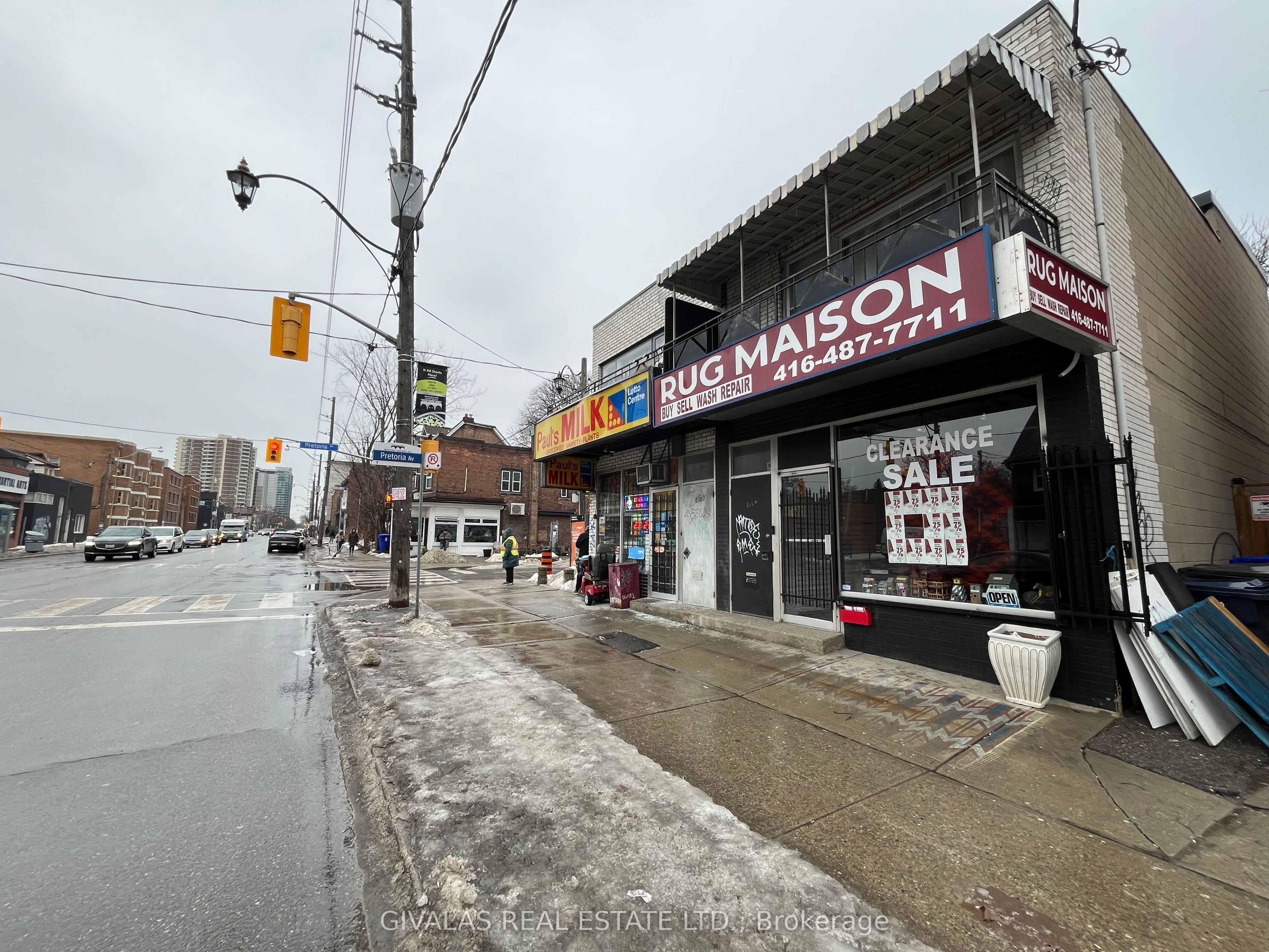 815 Broadview Avenue Property Photo 2