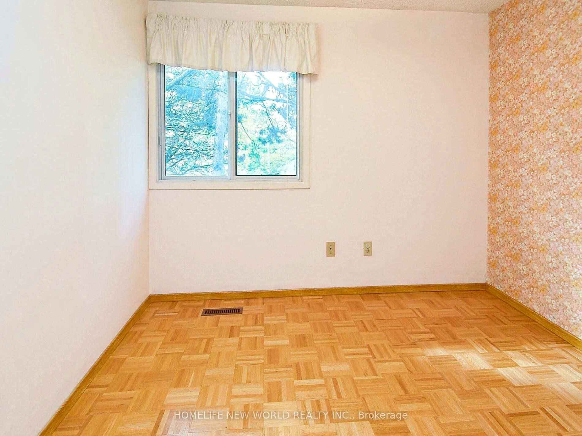 371 Orton Park Road 114 Property Photo 10