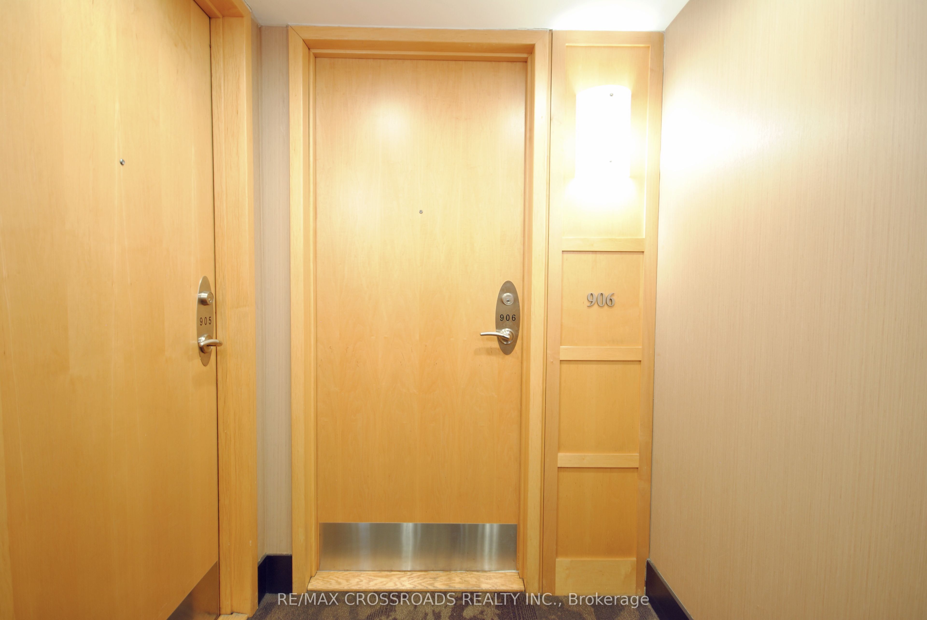 8 Mondeo Drive 906 Property Photo 5