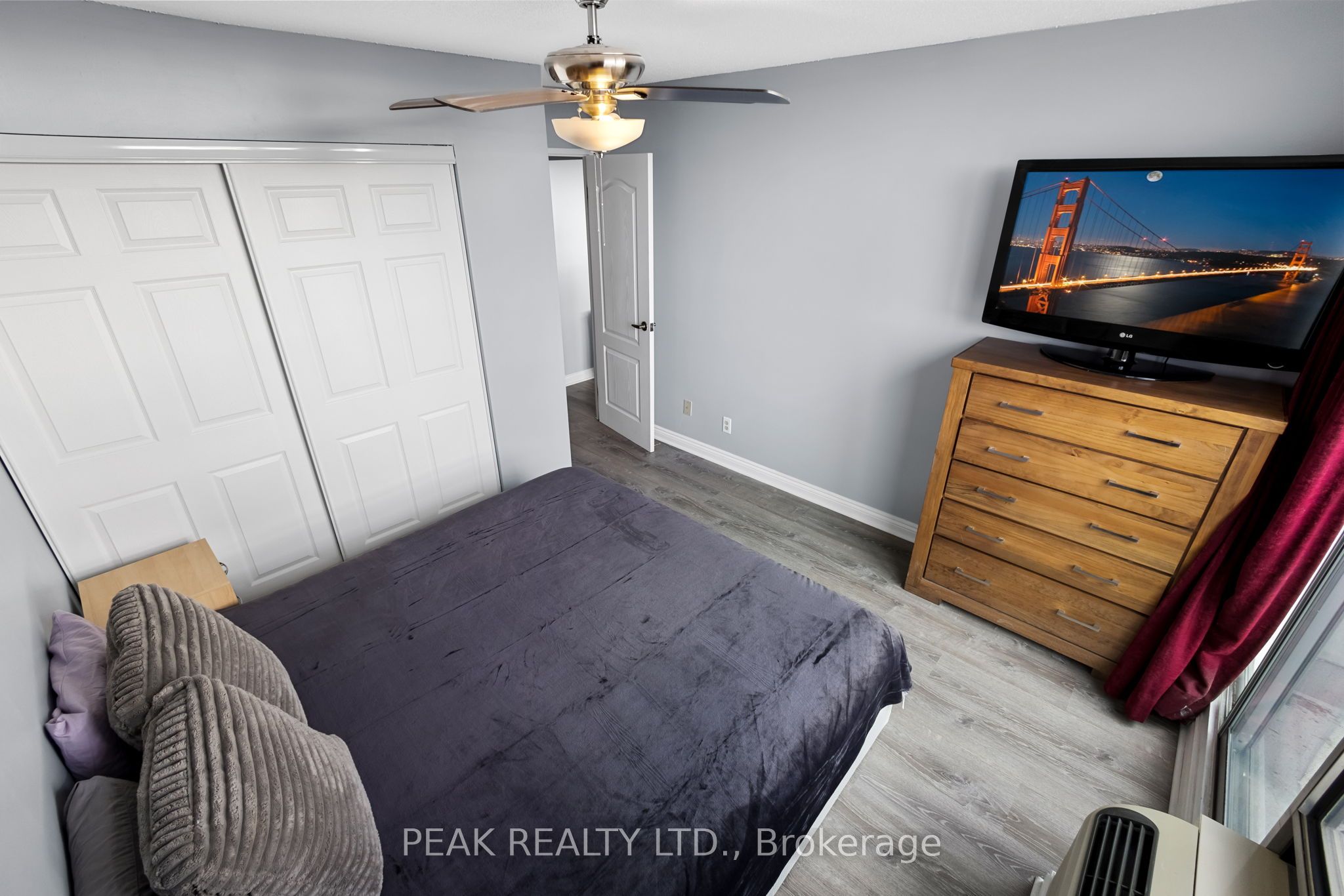 #629 - 50 Richmond Street Property Photo 17