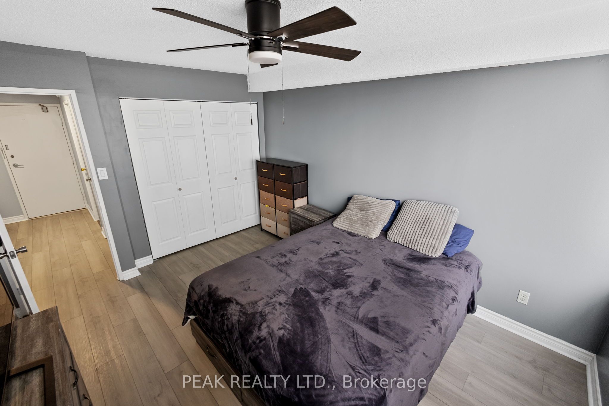 #629 - 50 Richmond Street Property Photo 18