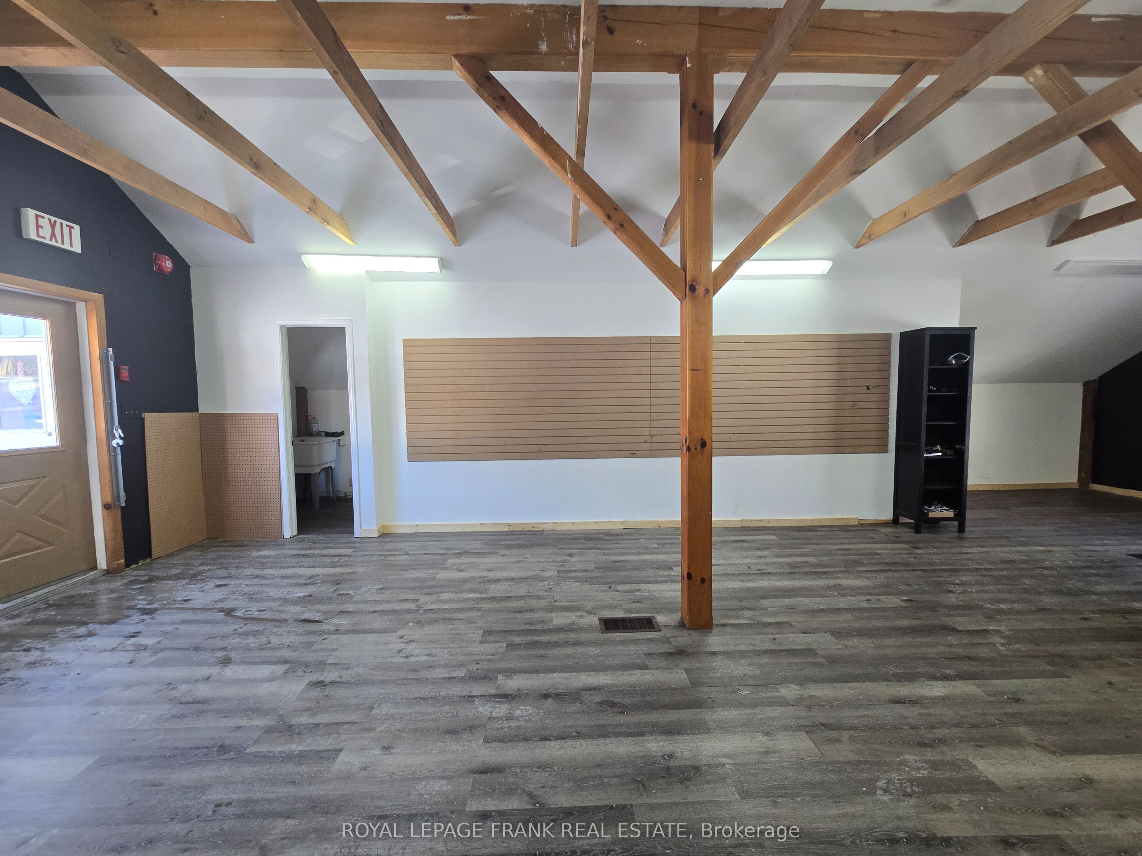 116 King Street Property Photo 9