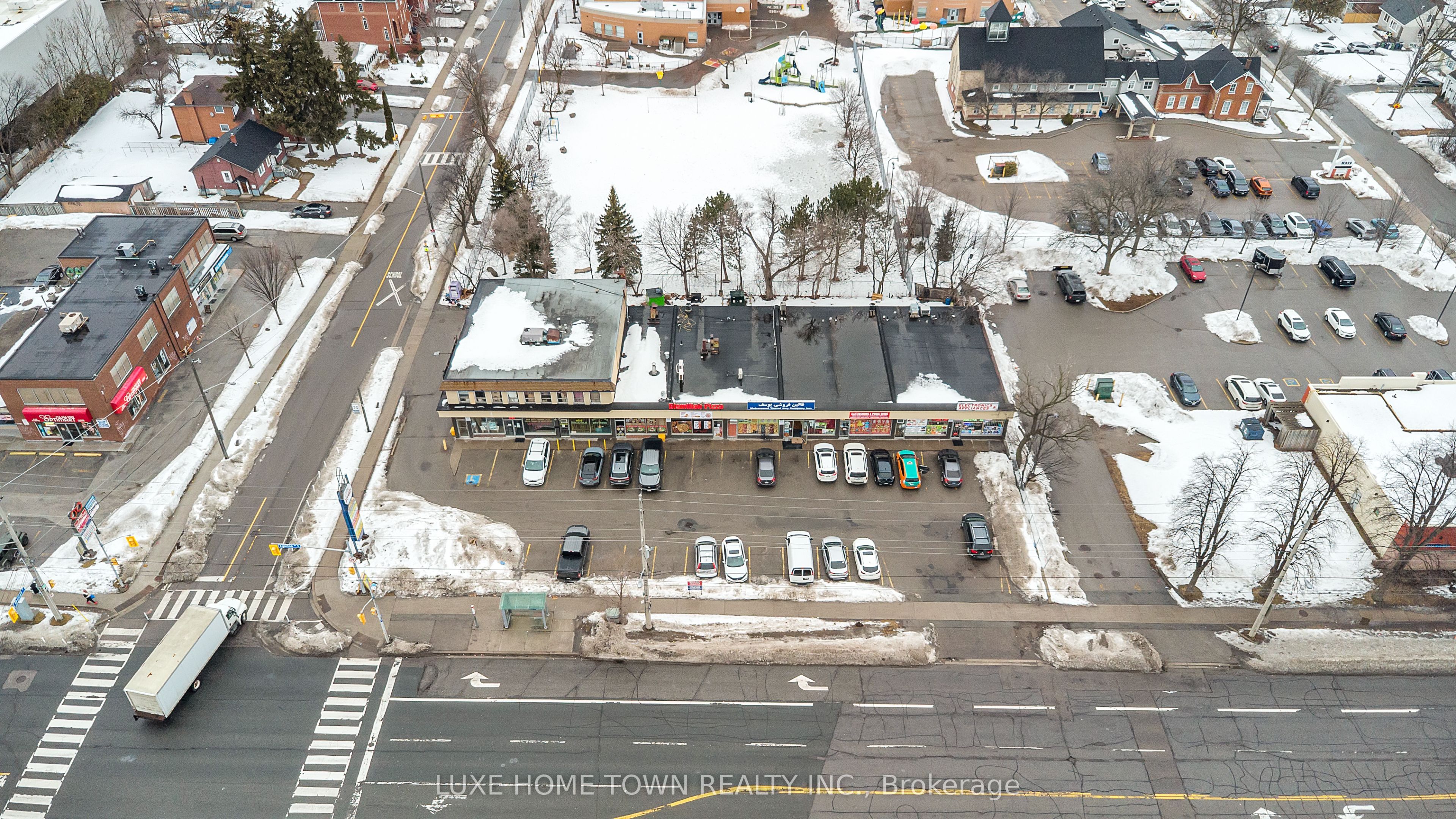 #8 - 3160 Eglington Avenue Property Photo 49