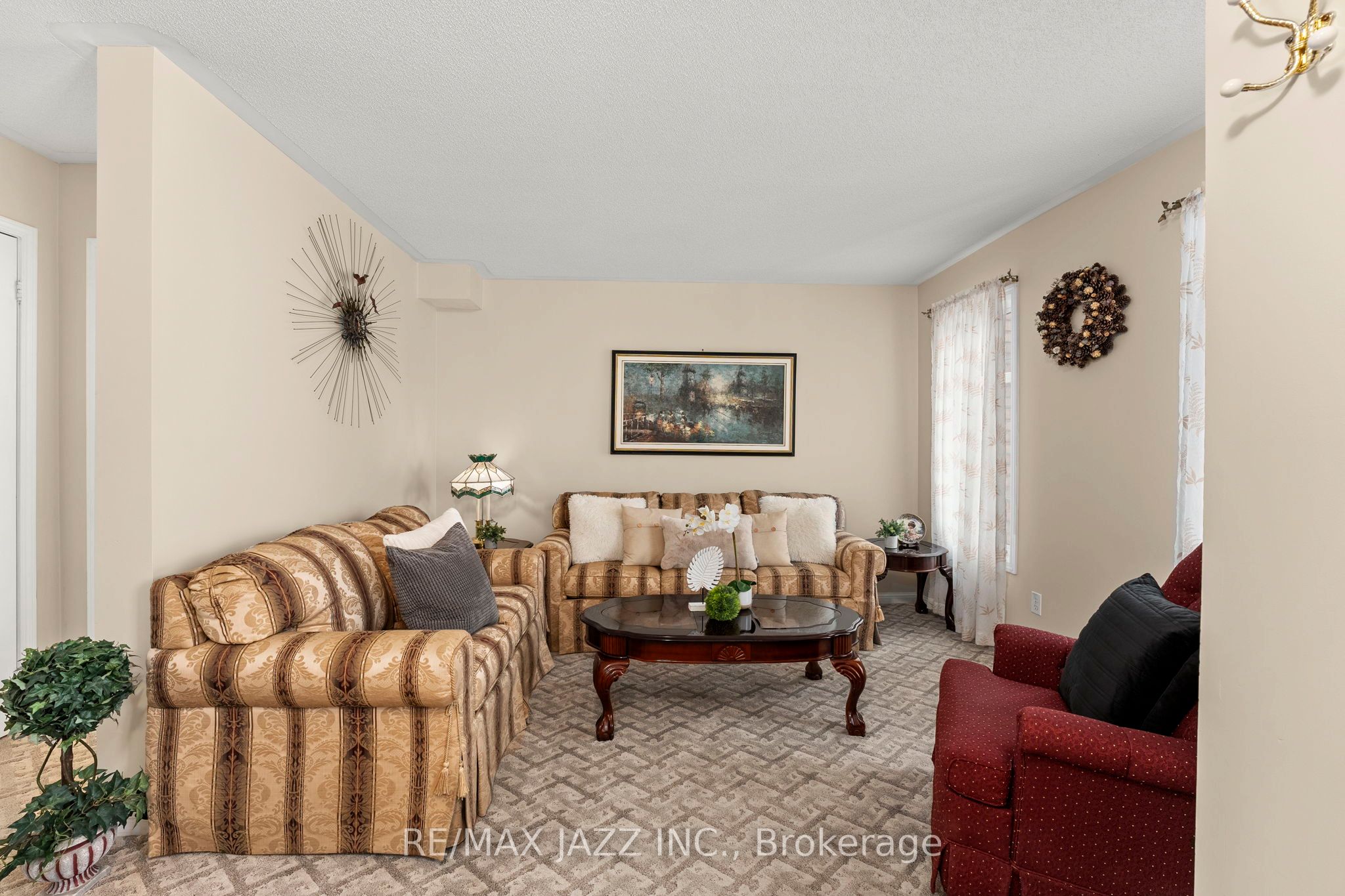 12 Bayside Gate Property Photo 3