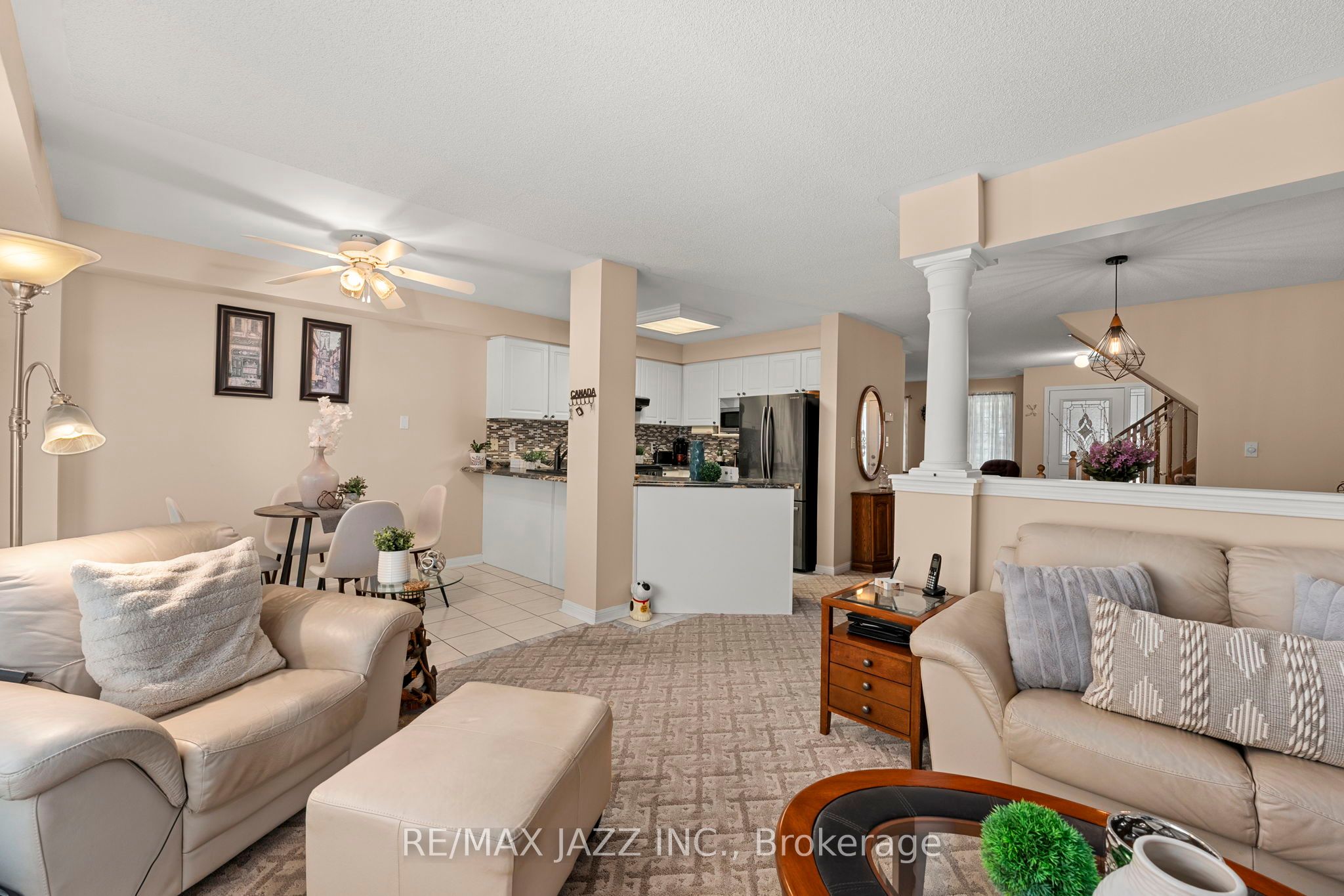 12 Bayside Gate Property Photo 16