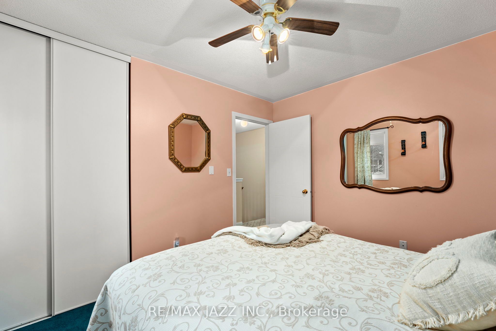 12 Bayside Gate Property Photo 26