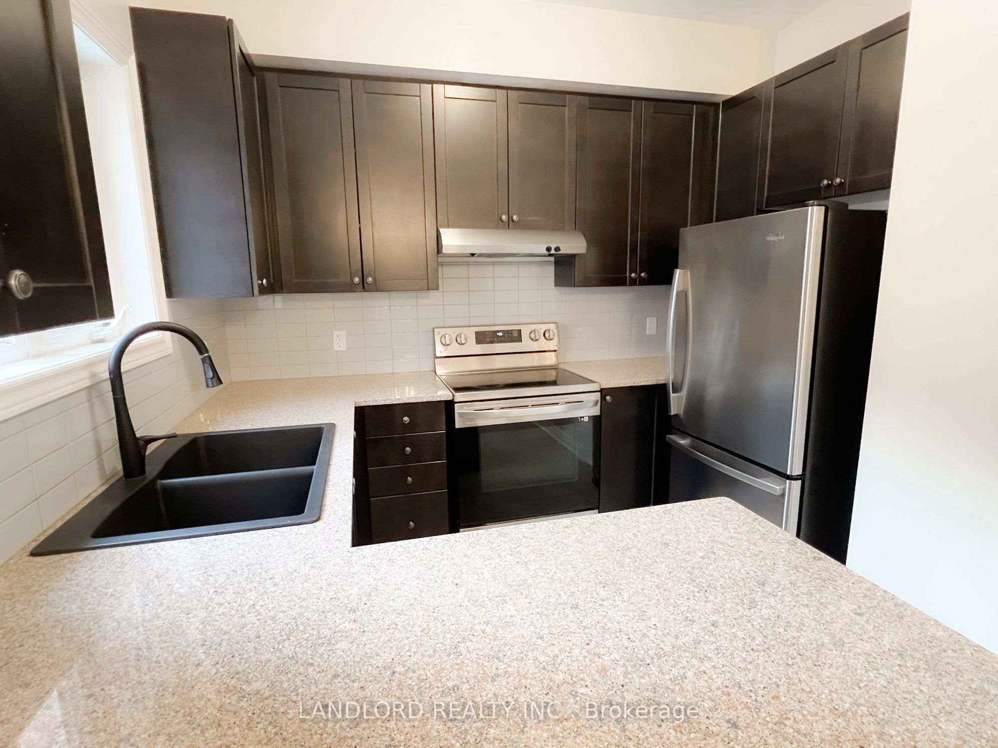38 Carnahan Terrace Property Photo 5
