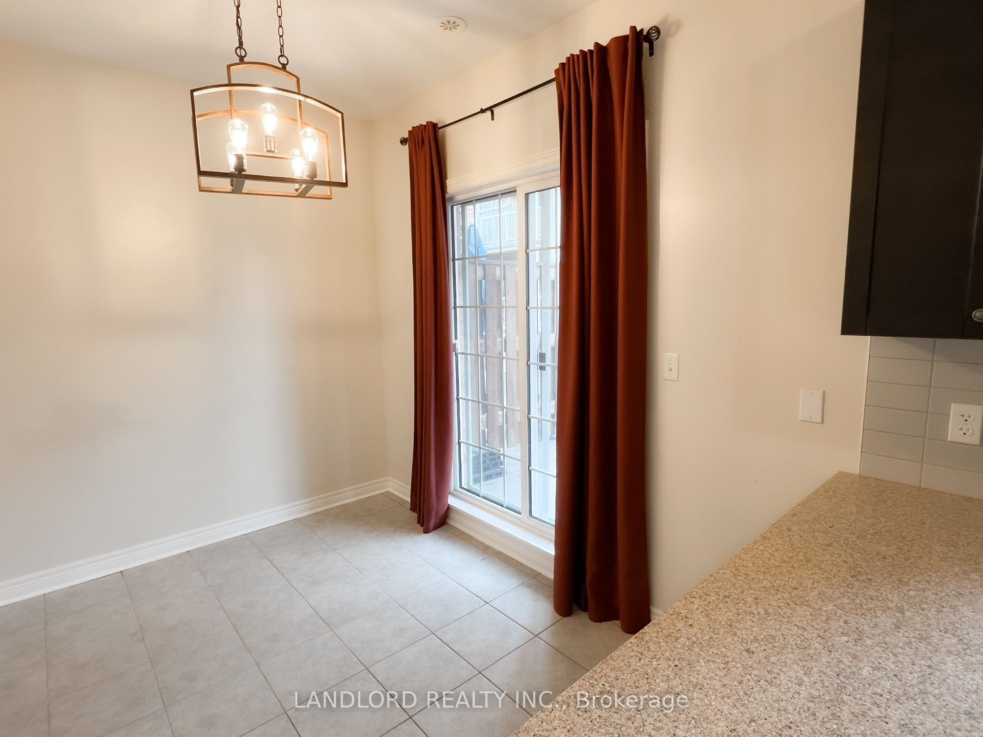 38 Carnahan Terrace Property Photo 8