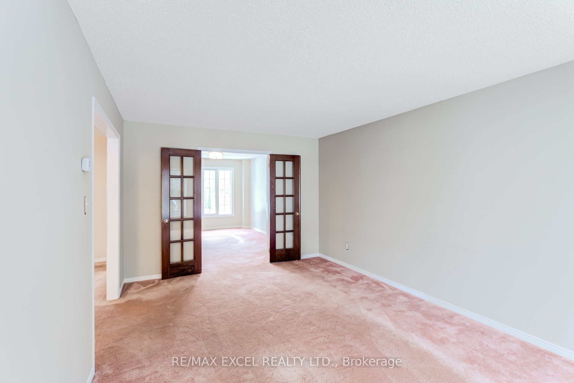 198 Frank Rivers Drive Property Photo 6