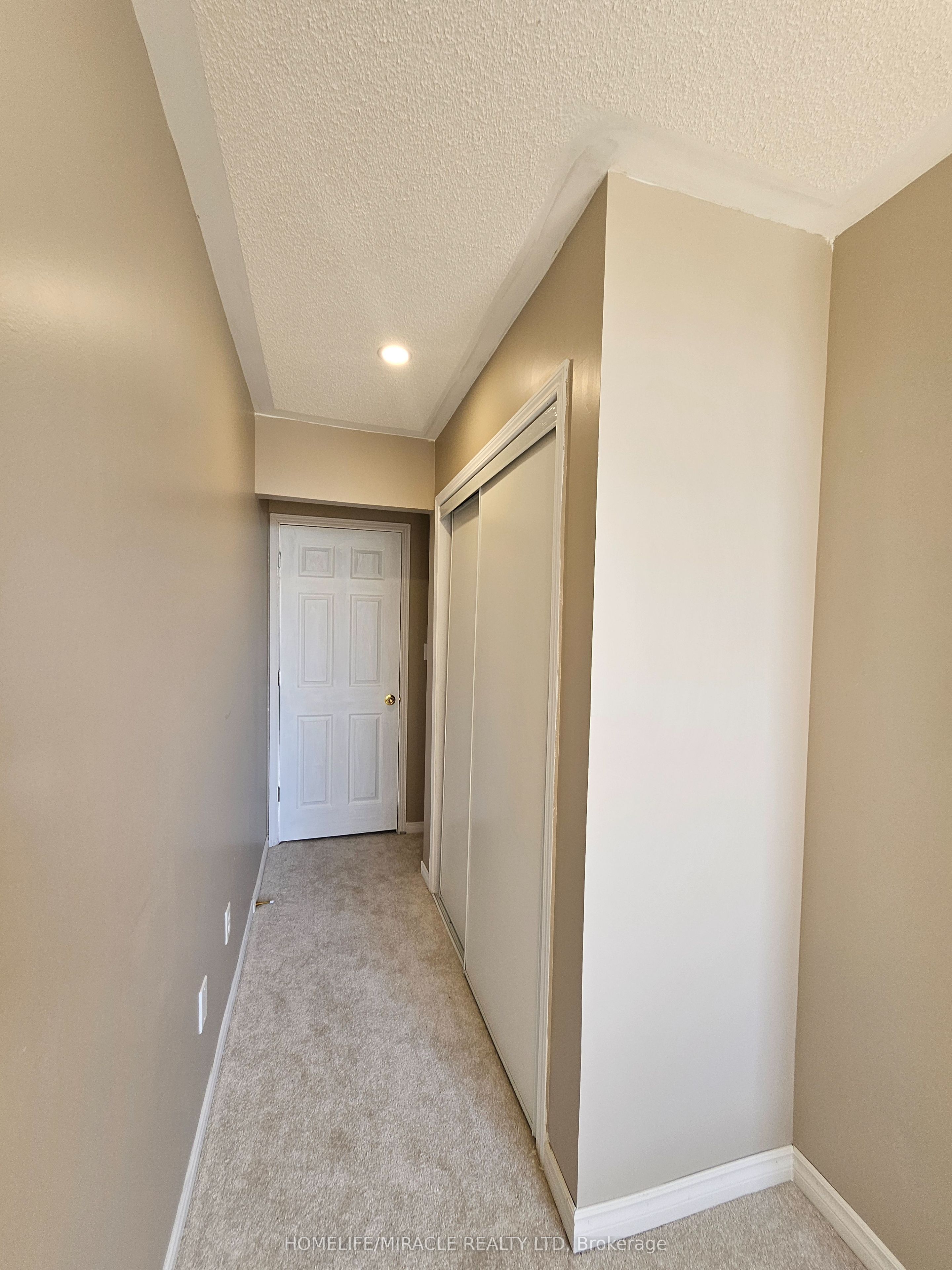 36 Stonewood Street Property Photo 16