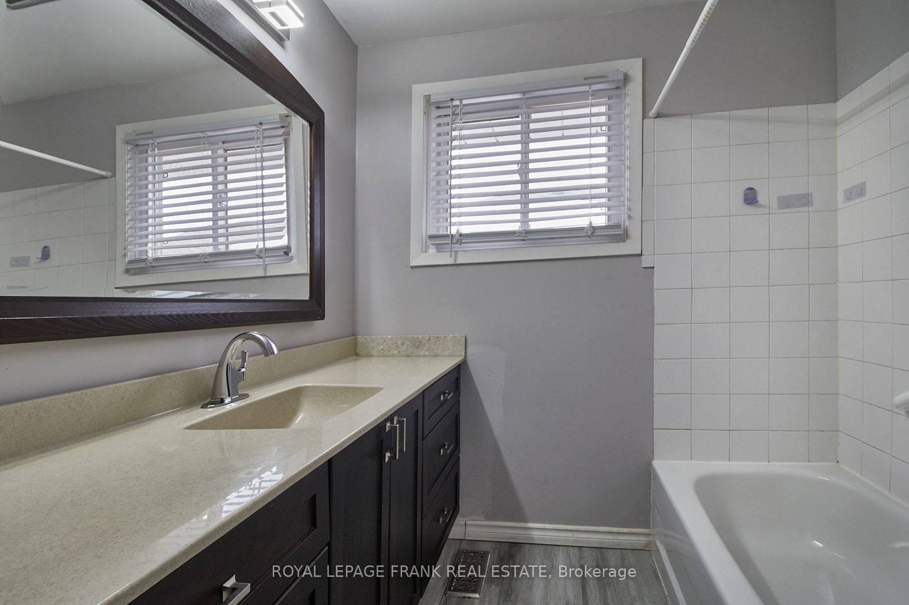 290 Nipigon Street Property Photo 17