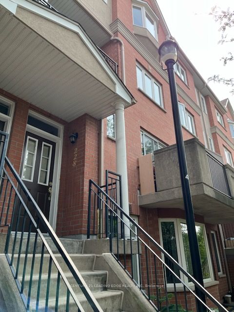 #228 - 1881 Mcnicoll Avenue Property Photo 4