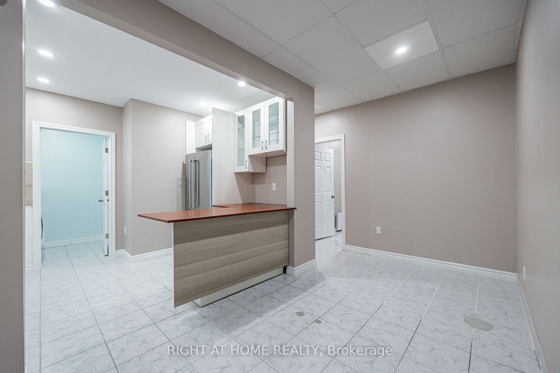 #2nd Floor - 600 Gerrard Street Property Photo 1