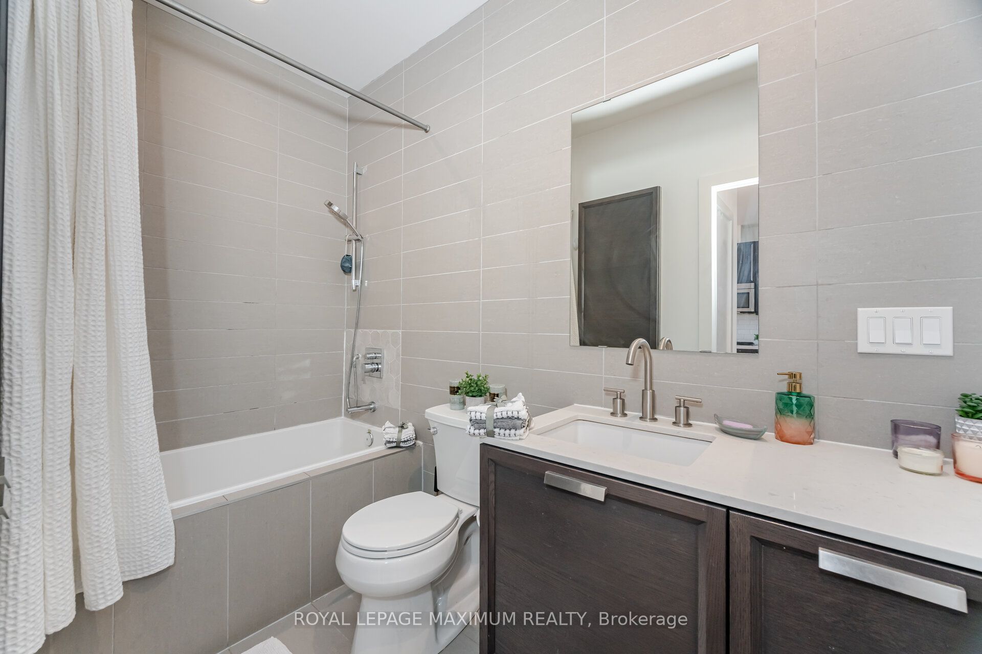 #315 - 66 Kippendavie Avenue Property Photo 26