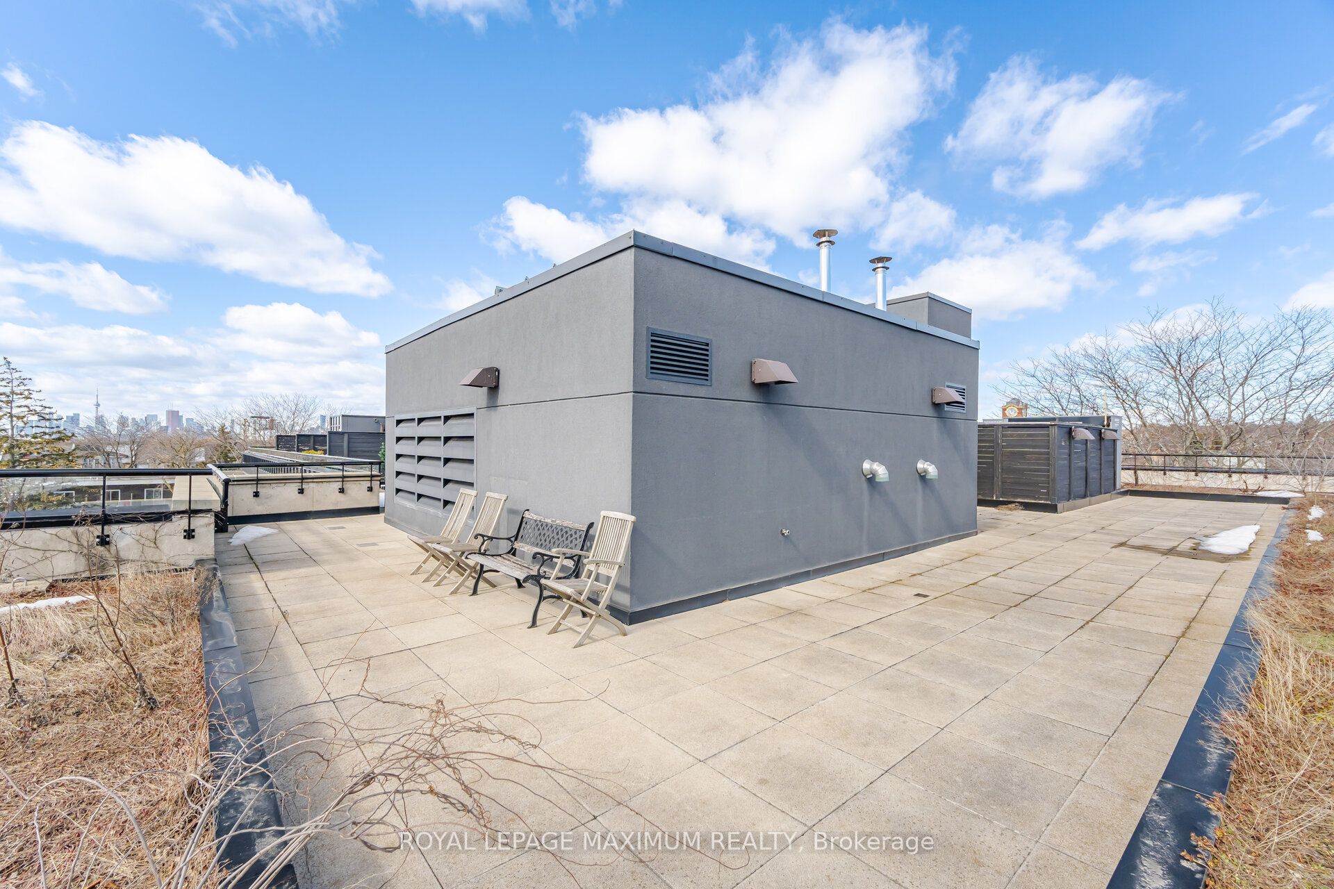 #315 - 66 Kippendavie Avenue Property Photo 32