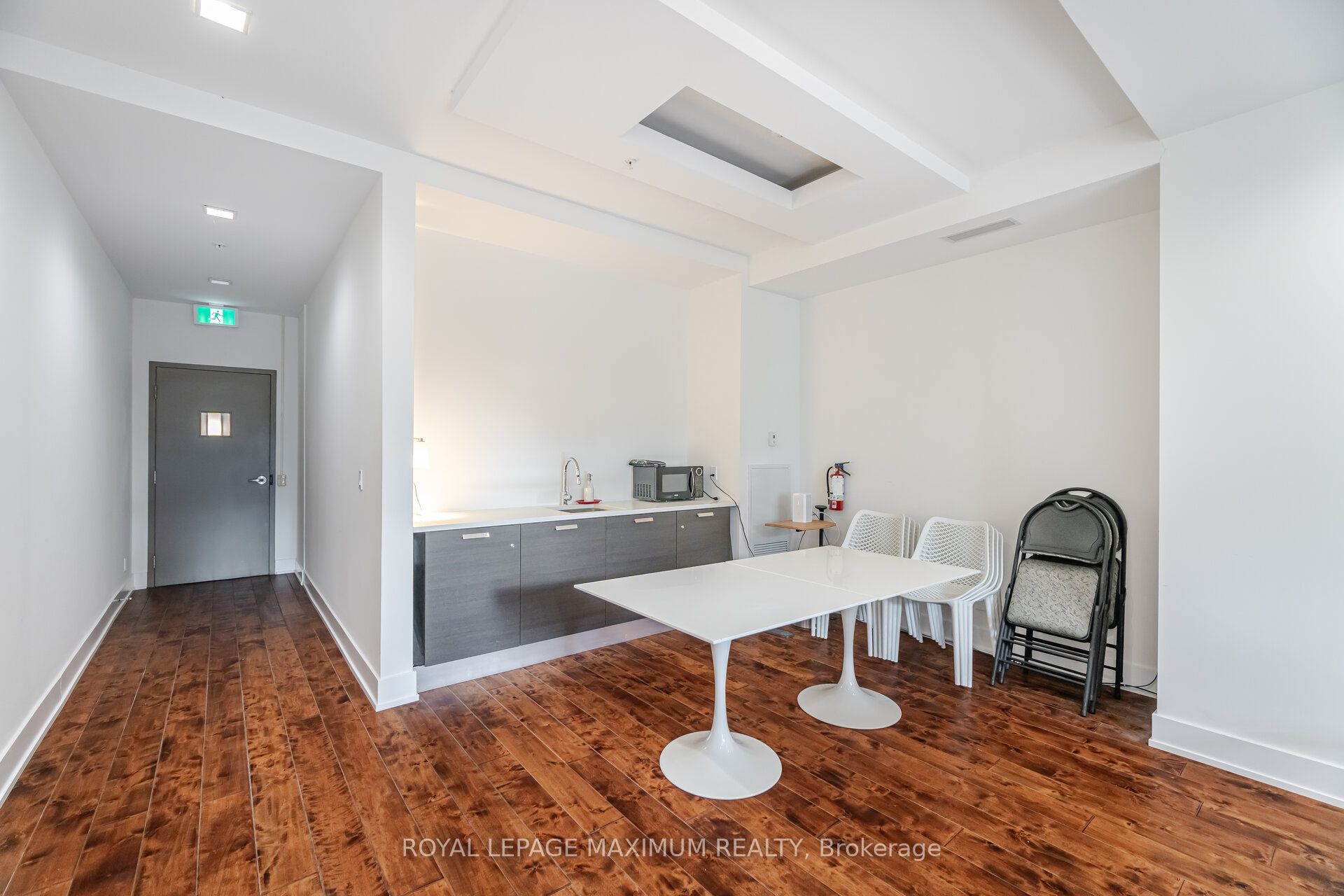 #315 - 66 Kippendavie Avenue Property Photo 34