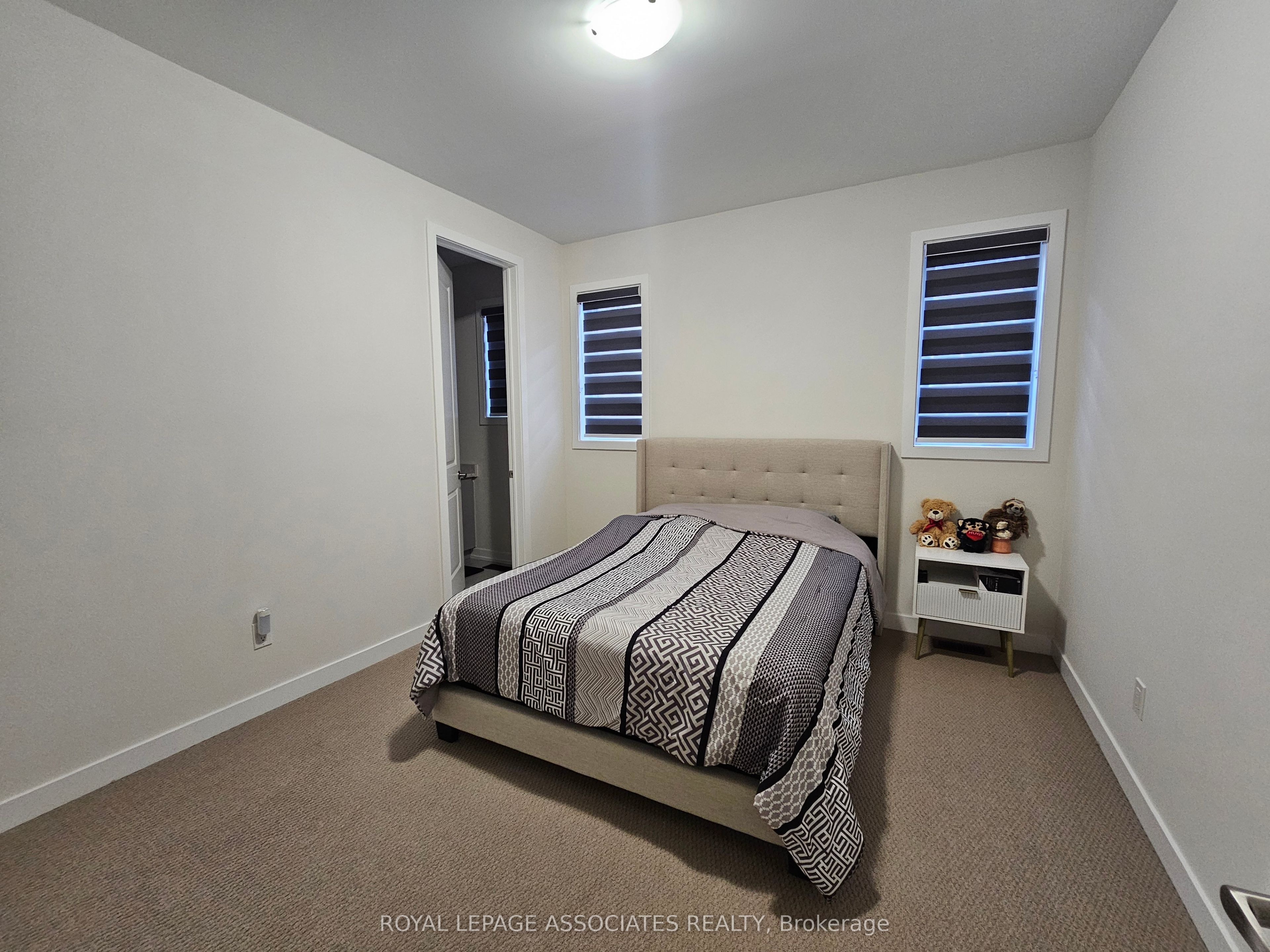 #35 - 400 Finch Avenue Property Photo 19