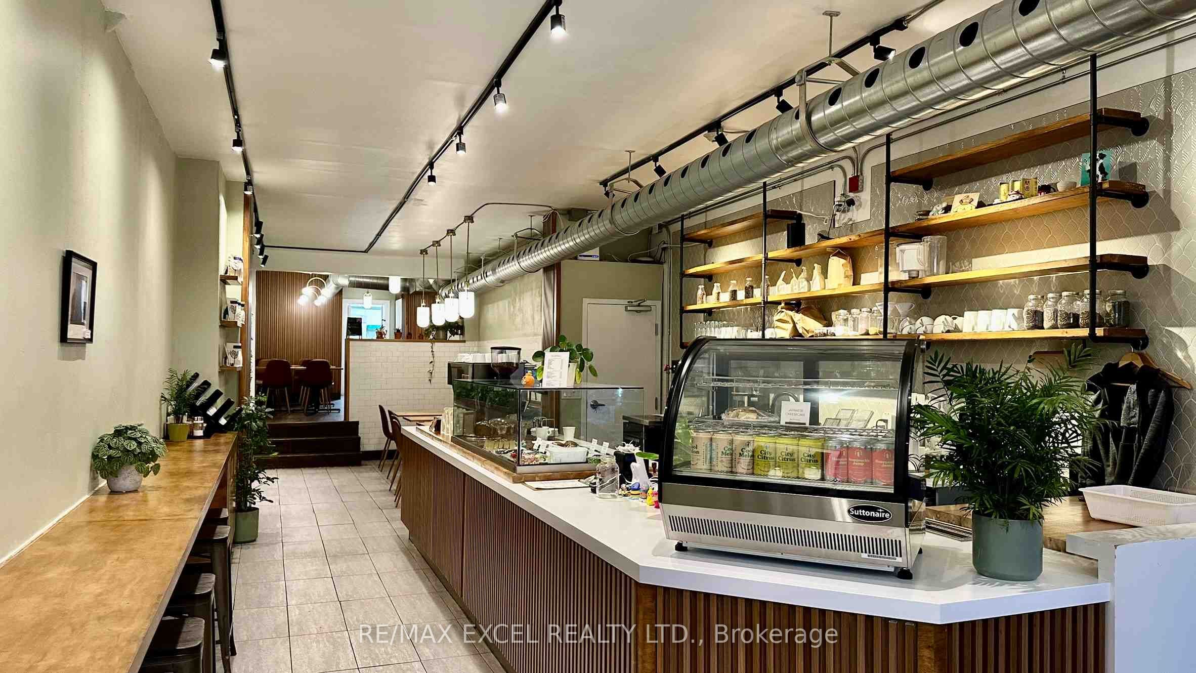 1060 Gerrard Street Property Photo 1