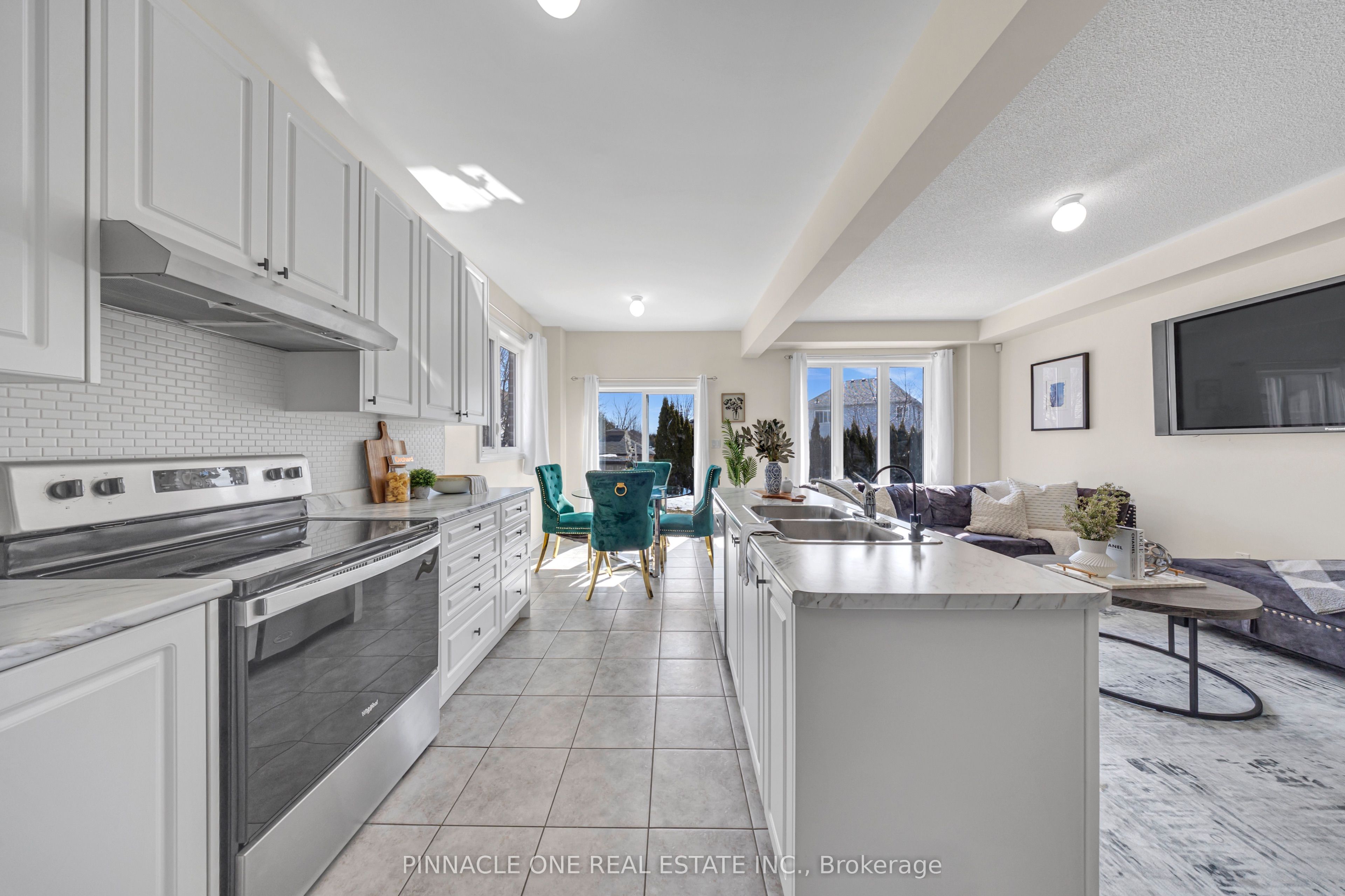 1149 Jim Brewster Circle Property Photo 10