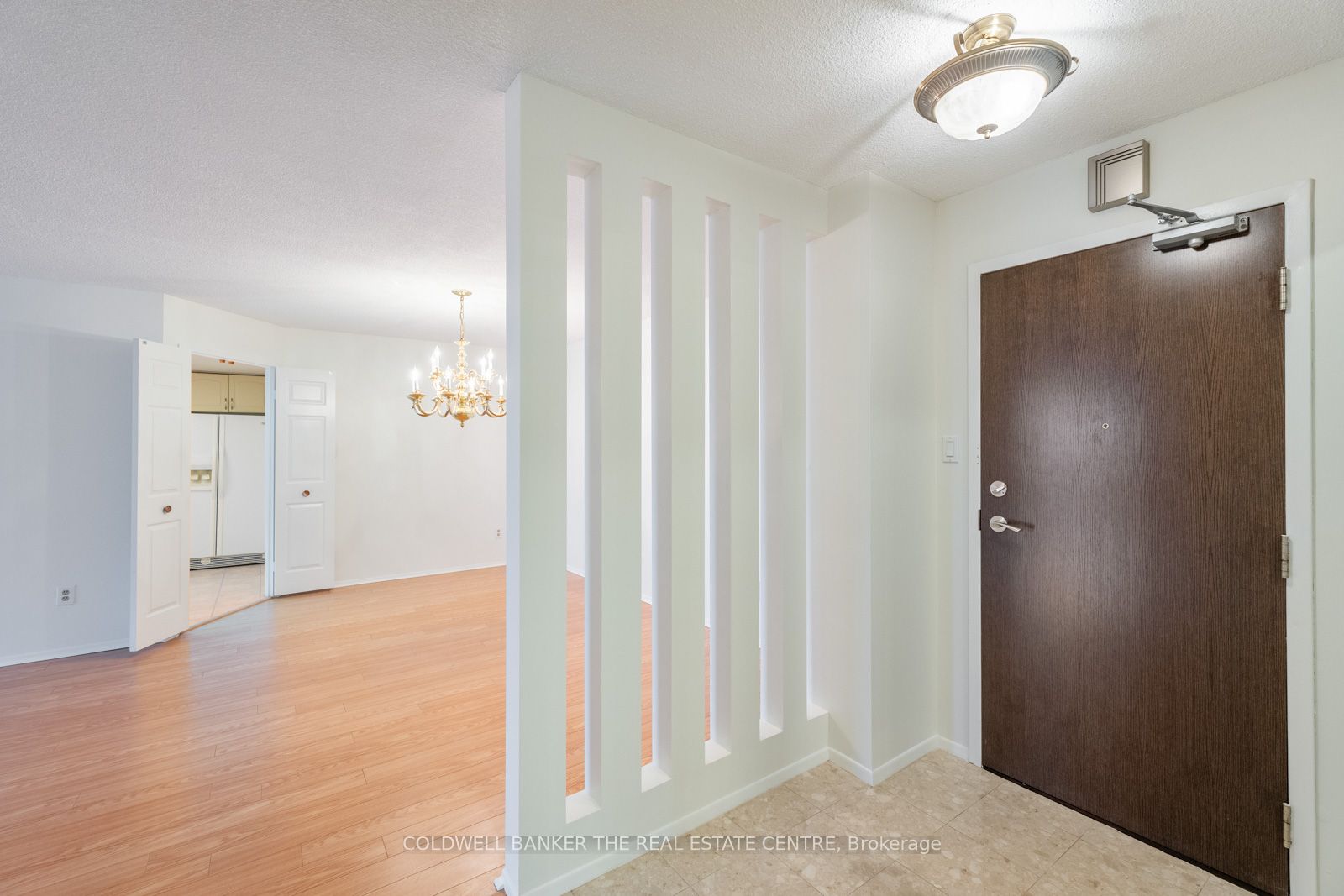 #612 - 2350 Bridletowne Circle Property Photo 6