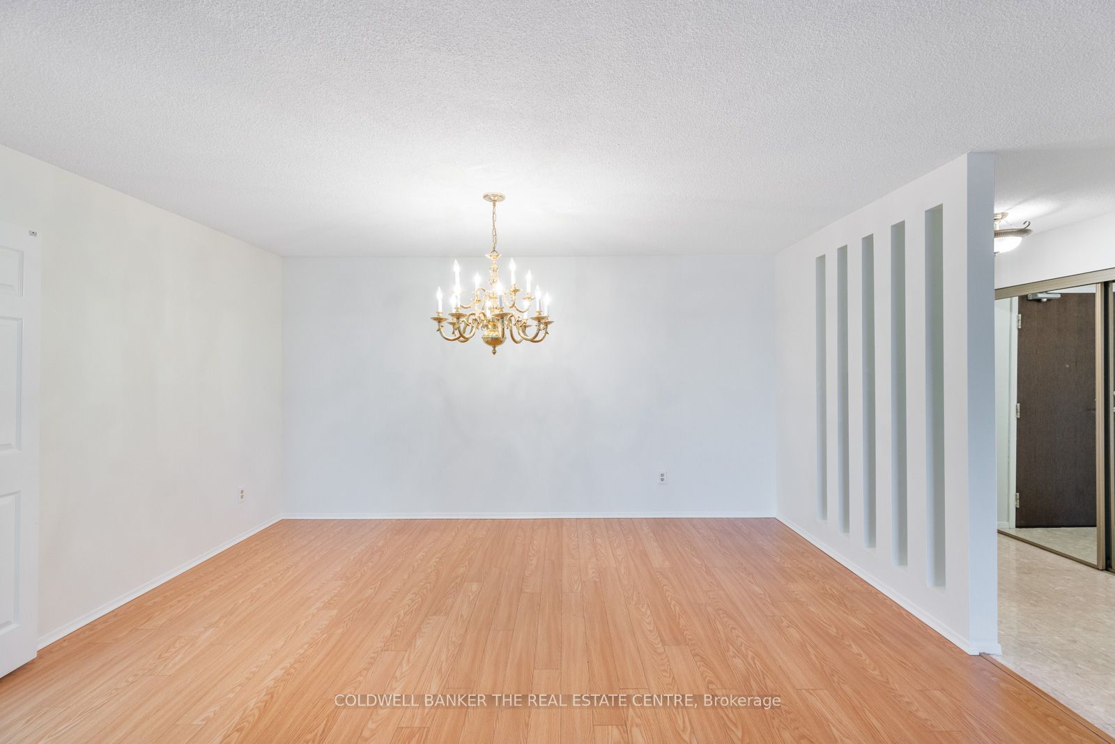 #612 - 2350 Bridletowne Circle Property Photo 7