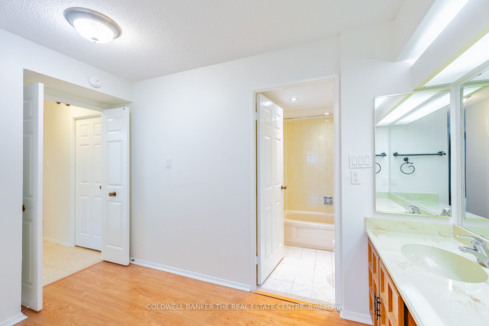 #612 - 2350 Bridletowne Circle Property Photo 27