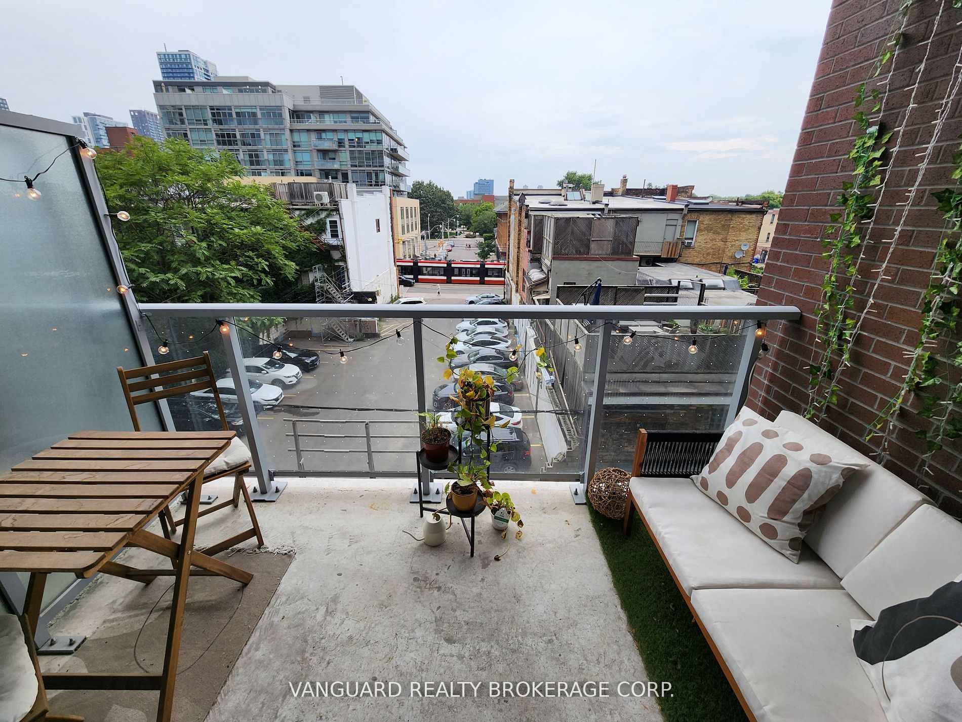 #428 - 30 Baseball Place Property Photo 15