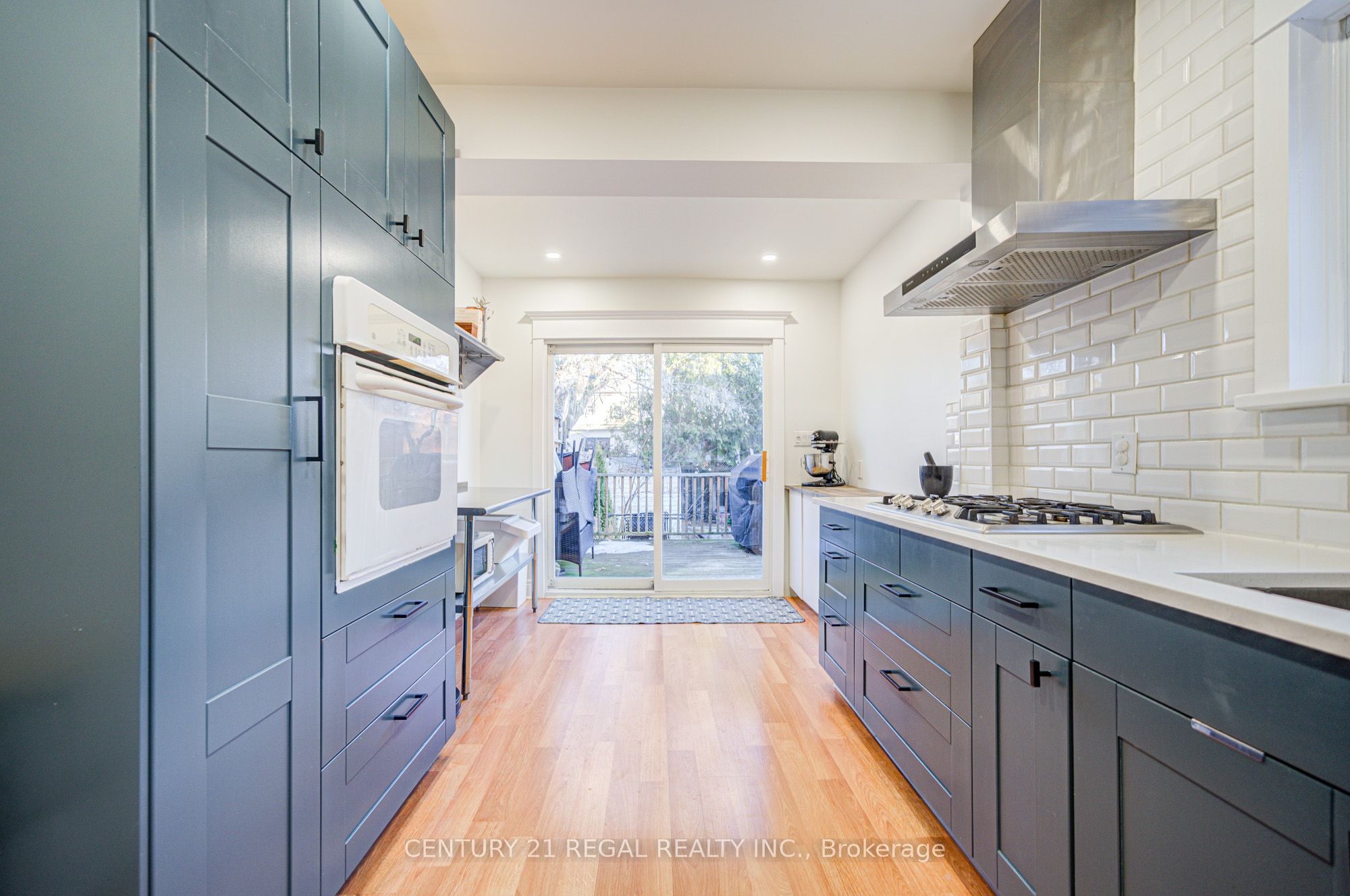 102 Frater Avenue Property Photo 10
