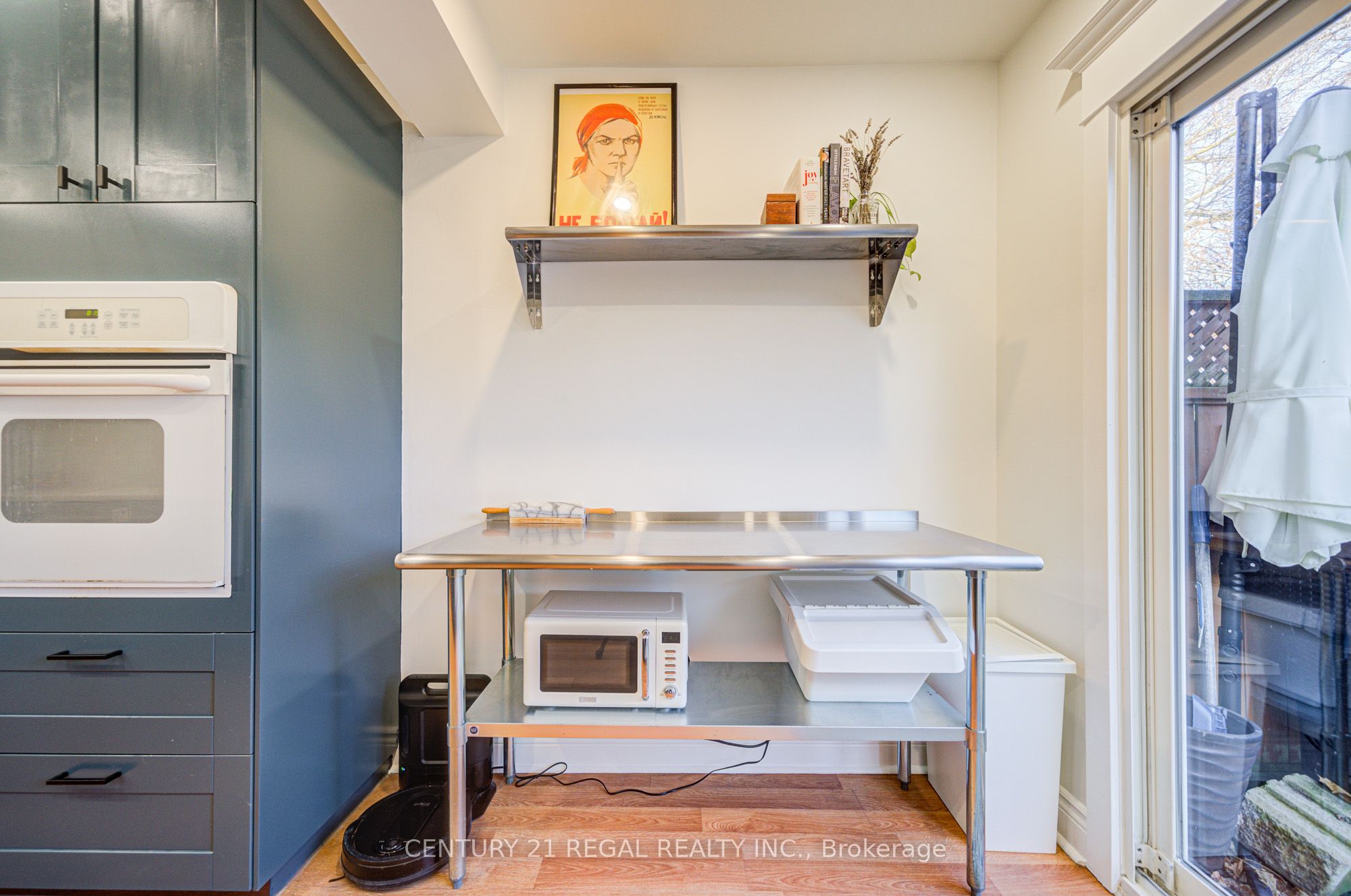 102 Frater Avenue Property Photo 12