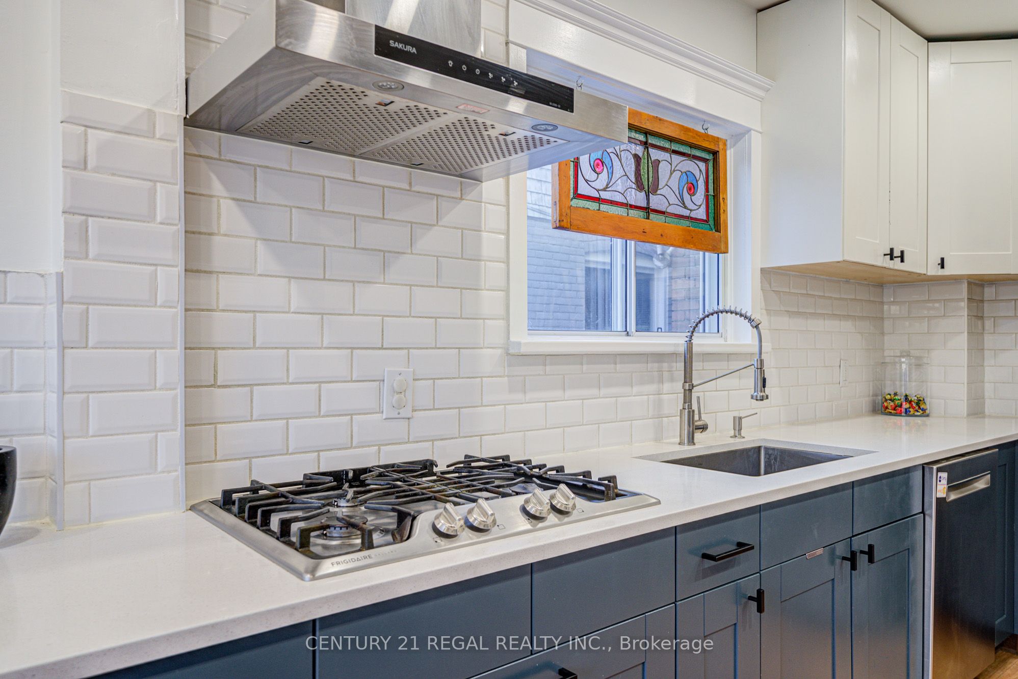102 Frater Avenue Property Photo 13