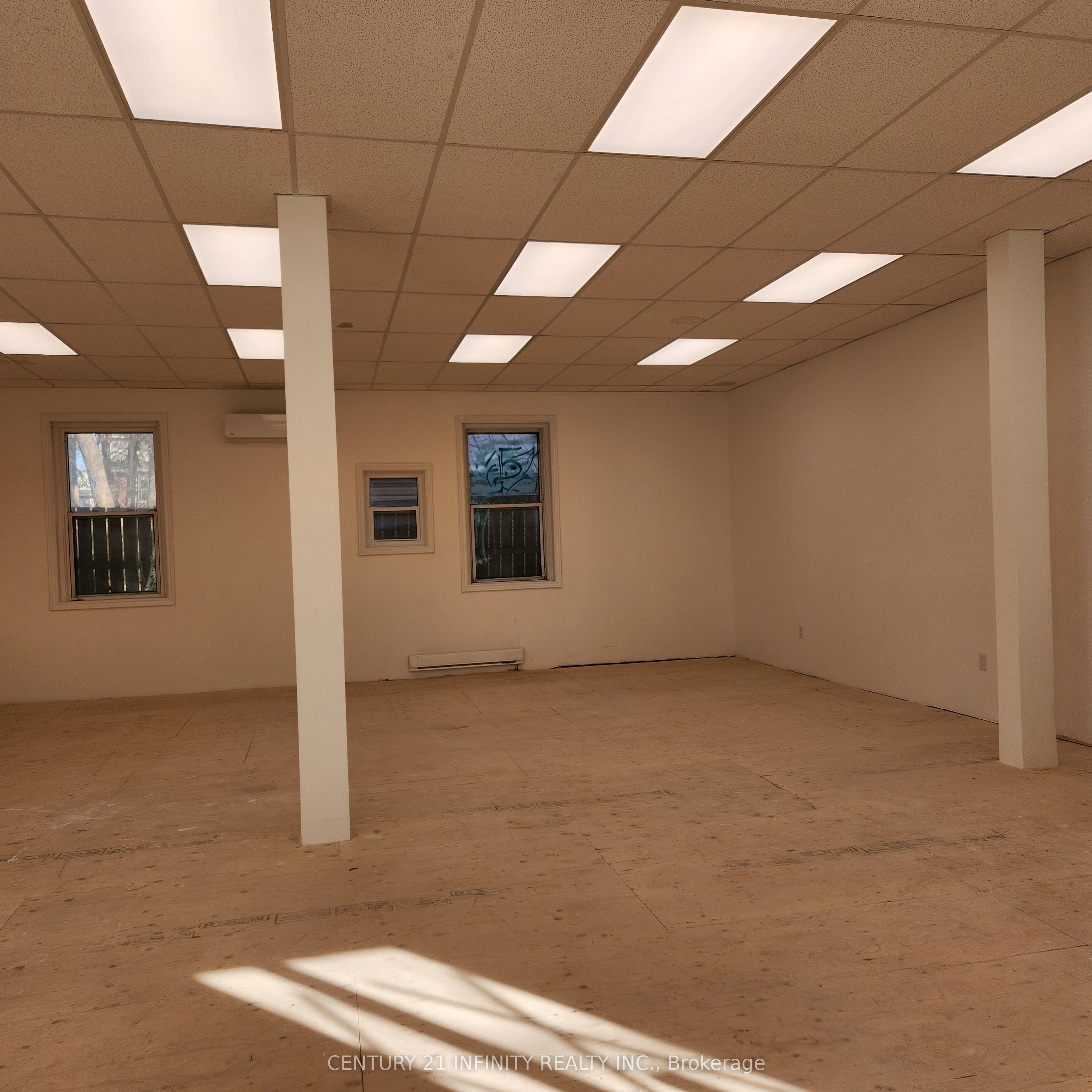 #unit 1 - 164 Division Street Property Photo 3