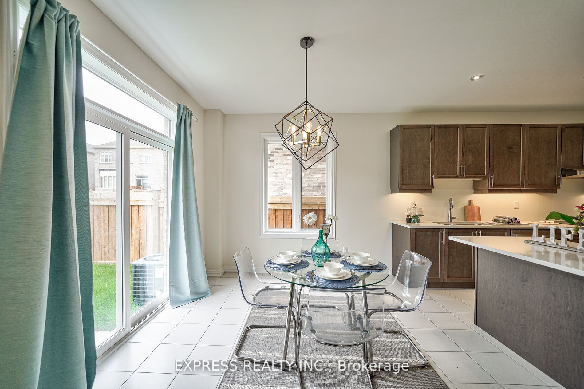 6 Morley Crescent Property Photo 15