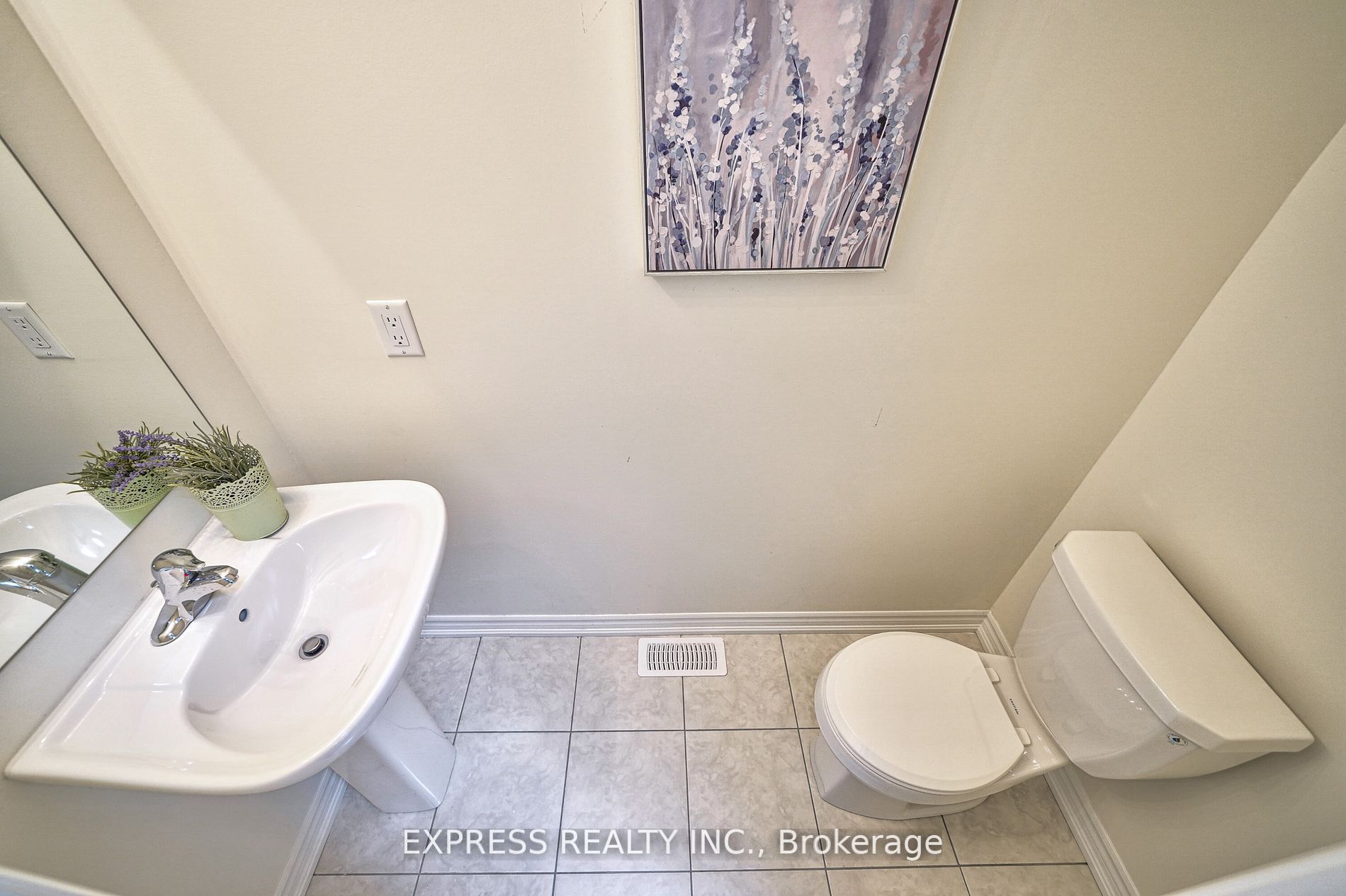 6 Morley Crescent Property Photo 16