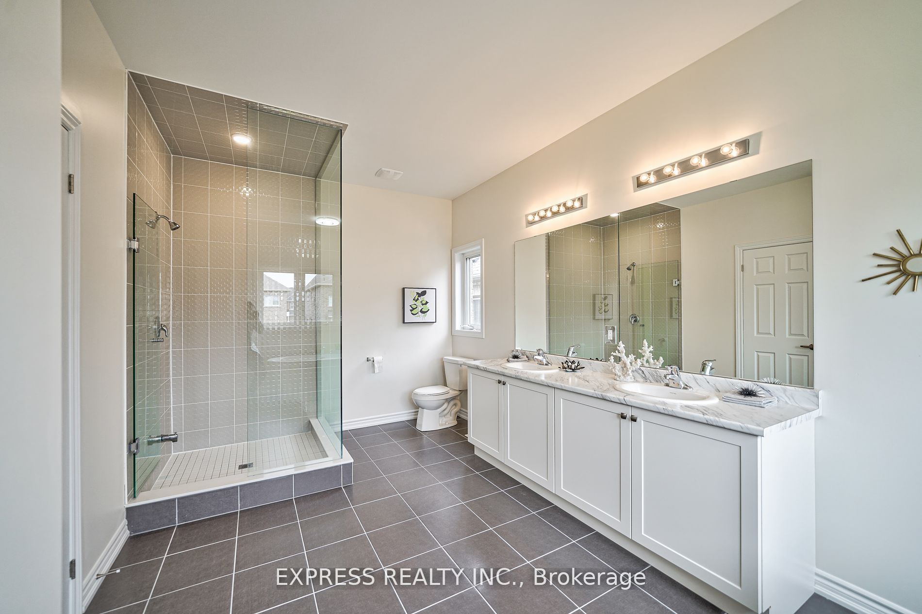 6 Morley Crescent Property Photo 22