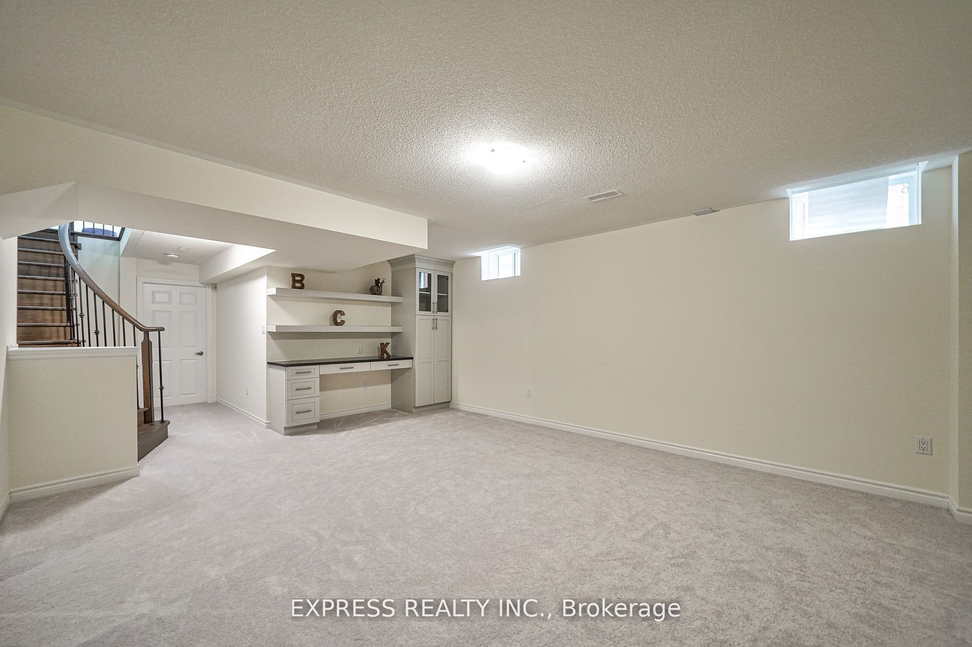 6 Morley Crescent Property Photo 37