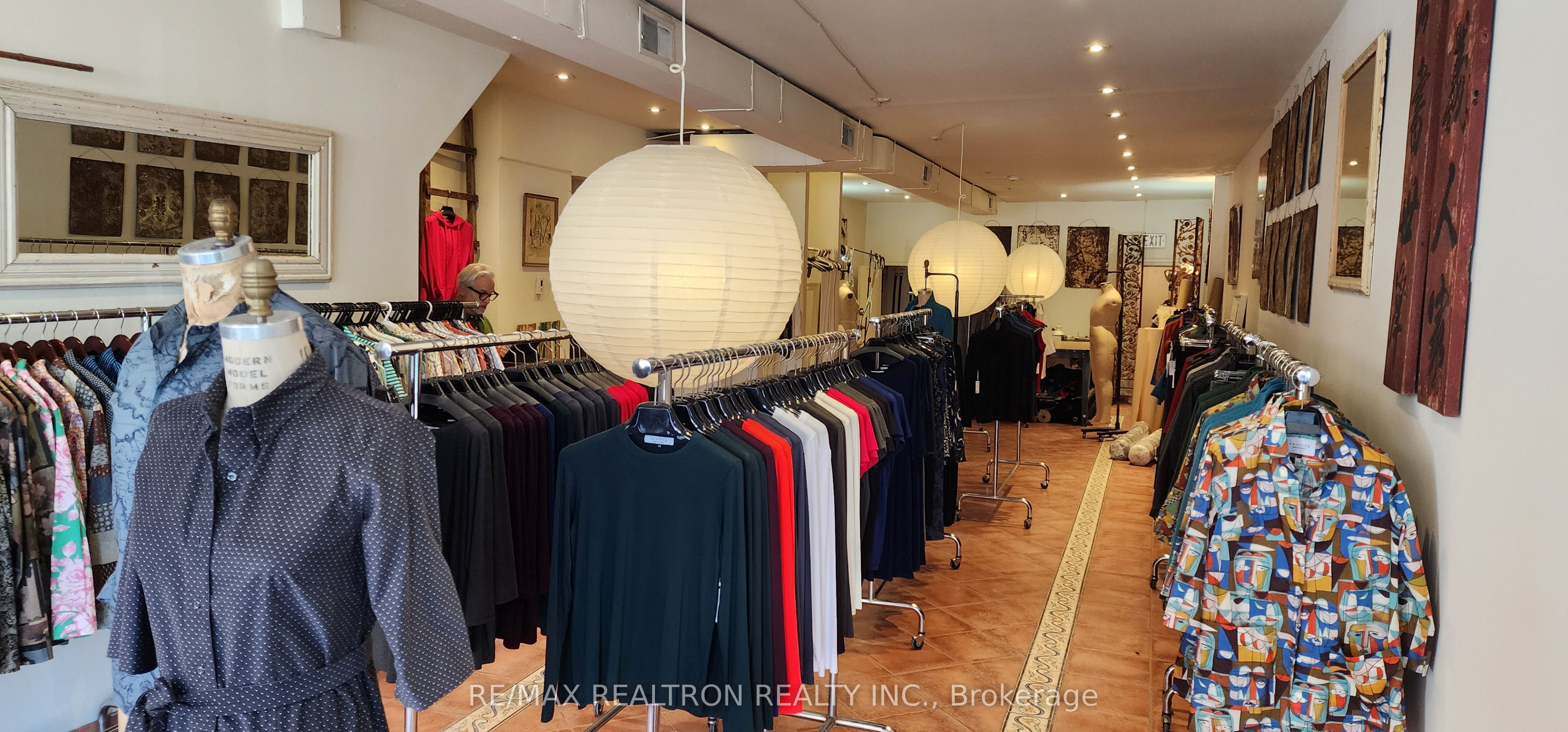 311 Danforth Avenue Property Photo 4