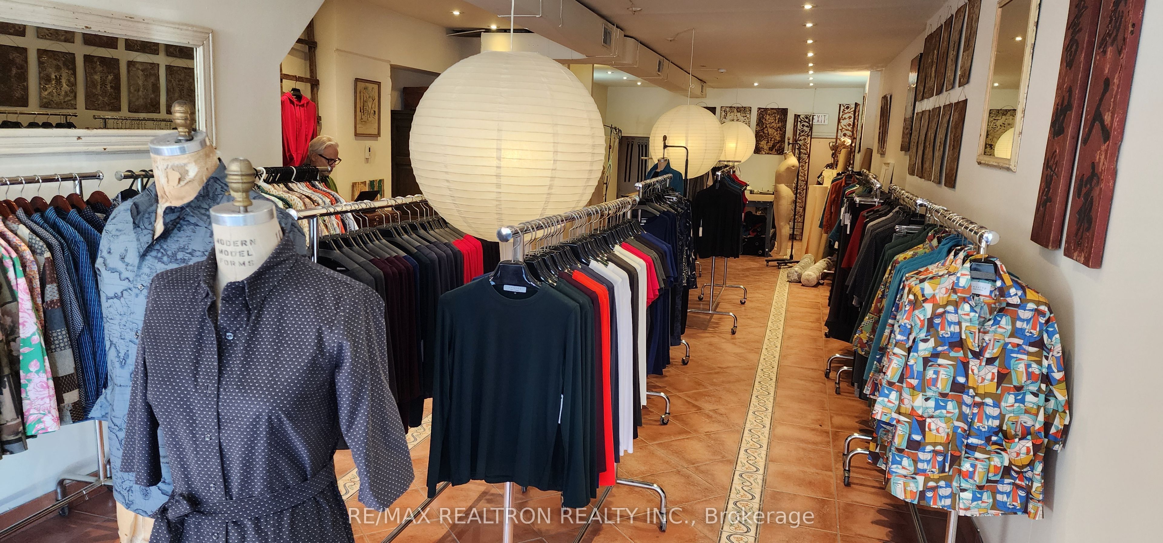 311 Danforth Avenue Property Photo 6