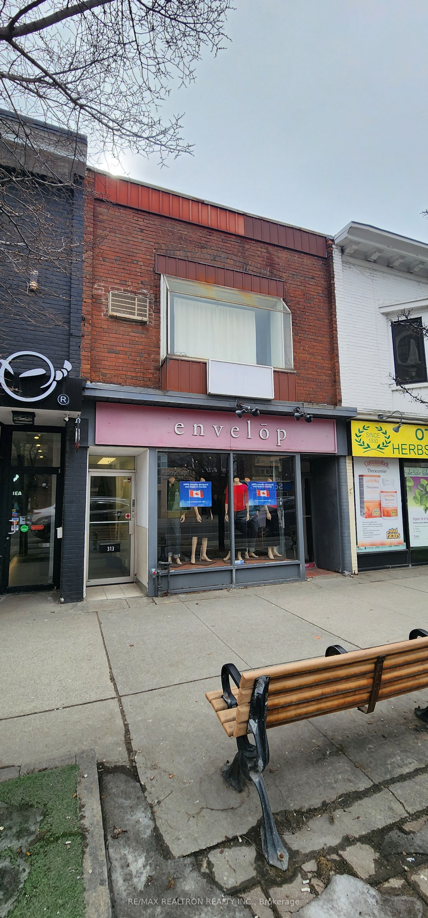 311 Danforth Avenue Property Photo 26