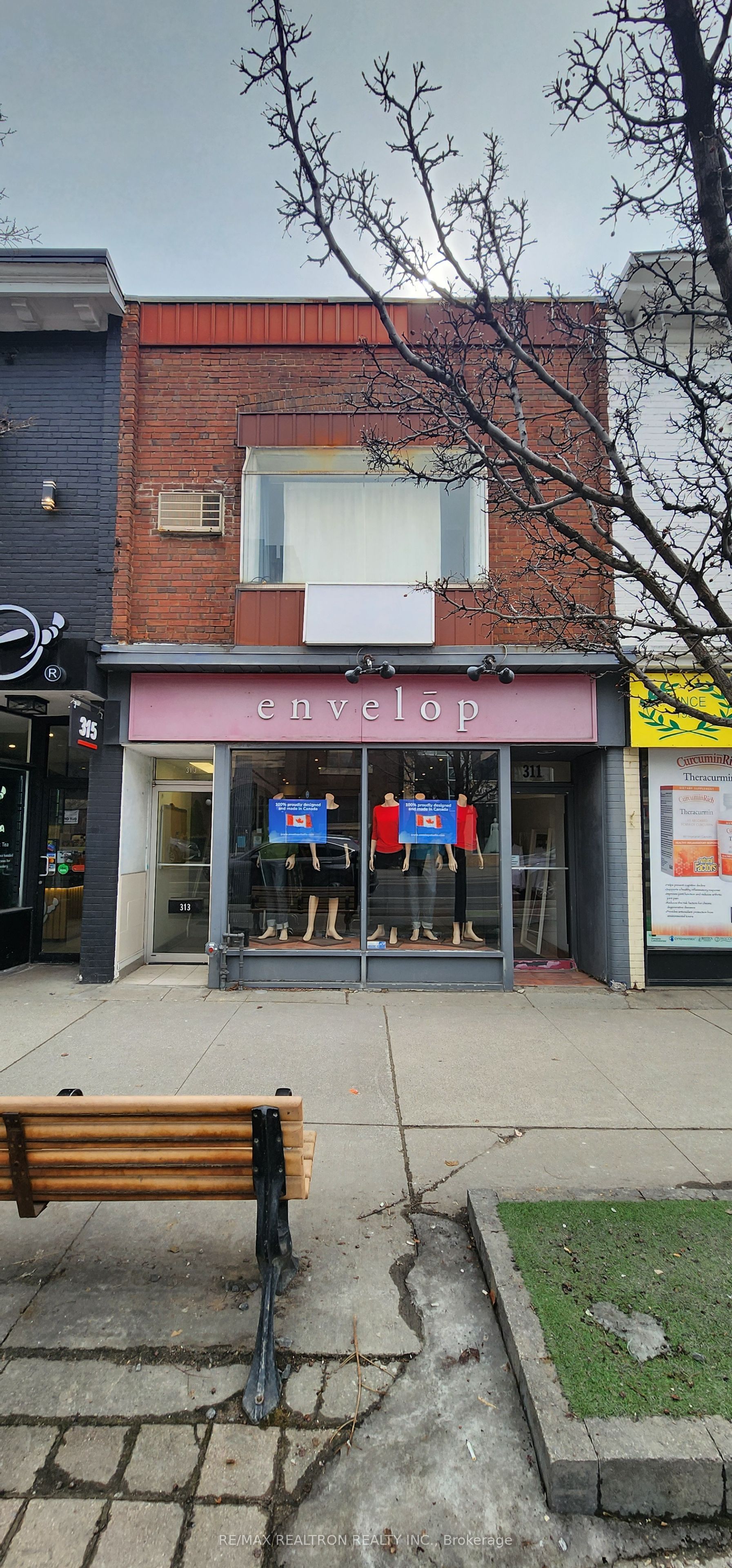 311 Danforth Avenue Property Photo 27